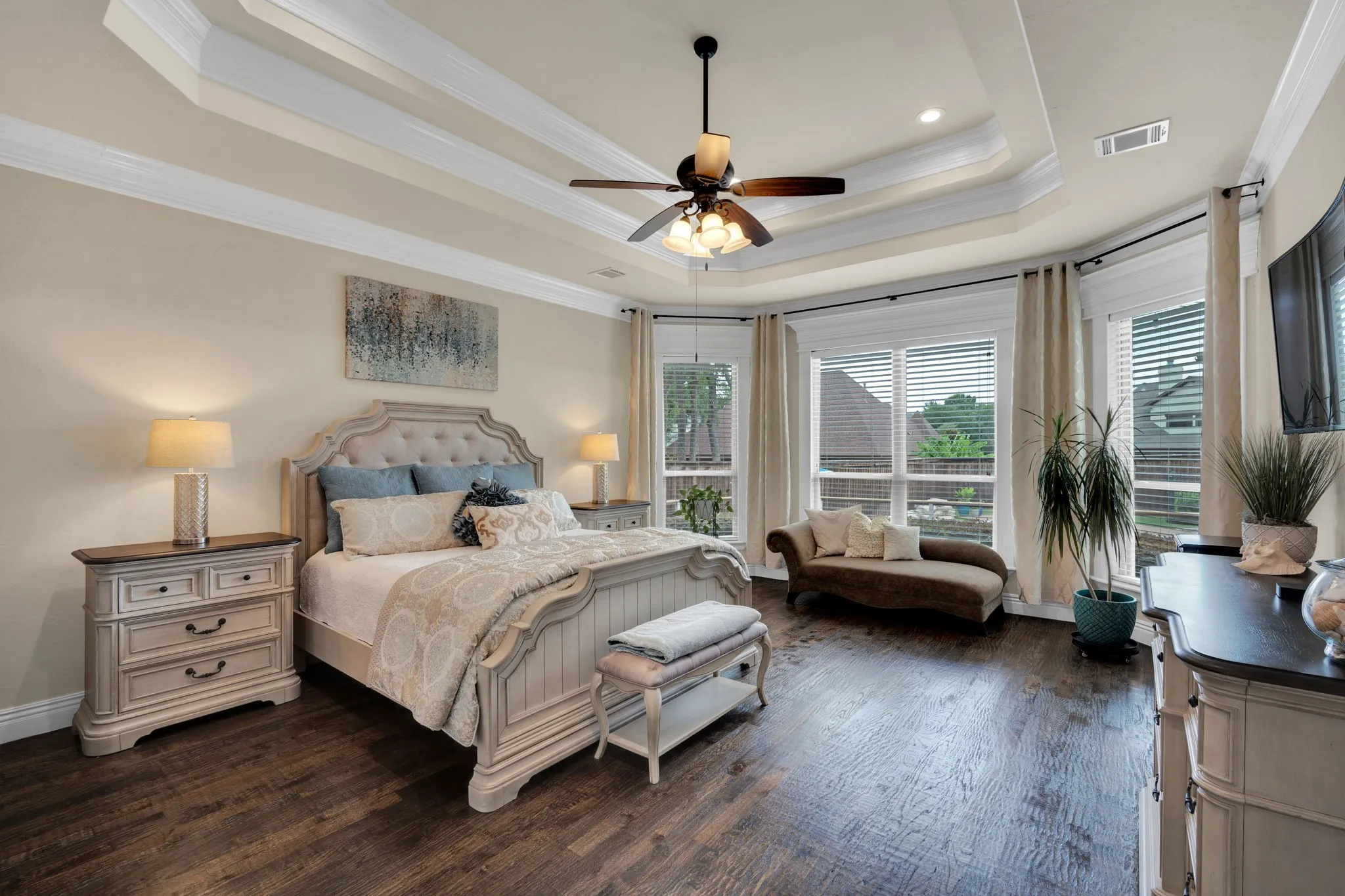 Single Family Residence For Sale in Tarrant County , 1400 Norwegian Wood Court, Mansfield, Texas 76063, 5 Bedroom, 5 Bathroom, 3 Garage spaces, 5,200 Sqft, built in 2012, mls#21313709, Real Estate Agent in Mansfield, Homes For Sale in Tarrant county, Homes For Sale in Mansfield, Realtor in Mansfield Texas, Real Estate Brokerage Independent Realty Texas, Luminita Cordes Realtor