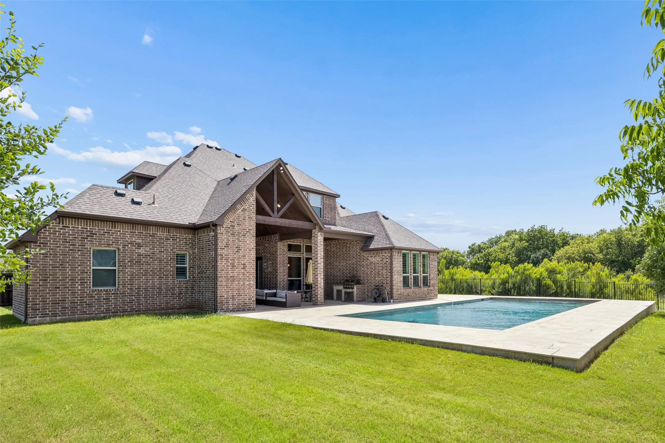 Single Family Residence For Rent in Tarrant County , 801 Rose Court, Keller, Texas 76248, 4 Bedroom, 4 Bathroom, 3 Garage spaces, 3,509 Sqft, built in 2015, mls#21316654, Real Estate Agent in Keller, Homes For Rent in Tarrant county, Homes For Rent in Keller, Realtor in Keller Texas, Real Estate Brokerage Independent Realty Texas, Luminita Cordes Realtor