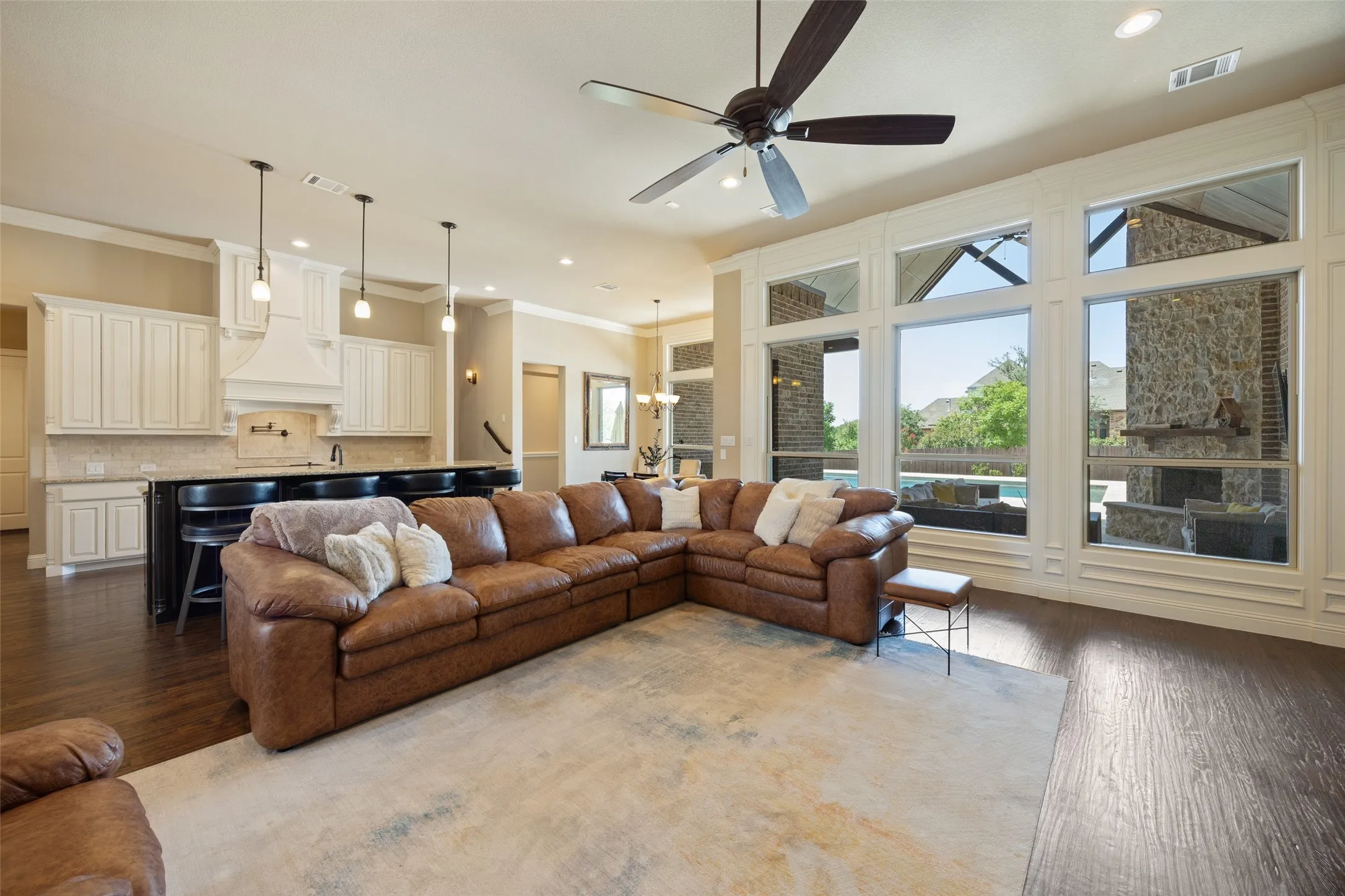 Single Family Residence For Rent in Tarrant County , 801 Rose Court, Keller, Texas 76248, 4 Bedroom, 4 Bathroom, 3 Garage spaces, 3,509 Sqft, built in 2015, mls#21316654, Real Estate Agent in Keller, Homes For Rent in Tarrant county, Homes For Rent in Keller, Realtor in Keller Texas, Real Estate Brokerage Independent Realty Texas, Luminita Cordes Realtor