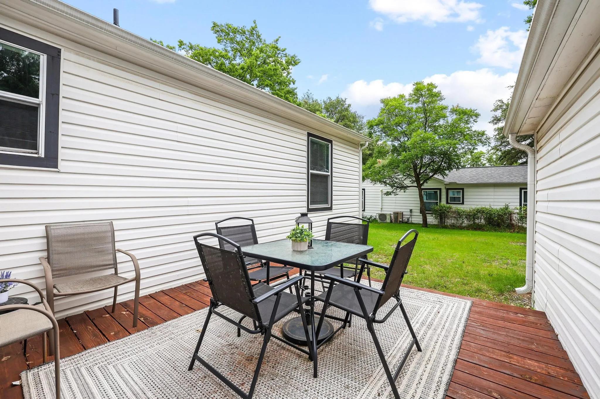 Single Family Residence For Sale in Grayson County , 1718 N Shannon Street, Sherman, Texas 75092, 3 Bedroom, 2 Bathroom, Garage spaces, 1,472 Sqft, built in 1946, mls#21314228, Real Estate Agent in Sherman, Homes For Sale in Grayson county, Homes For Sale in Sherman, Realtor in Sherman Texas, Real Estate Brokerage Independent Realty Texas, Luminita Cordes Realtor