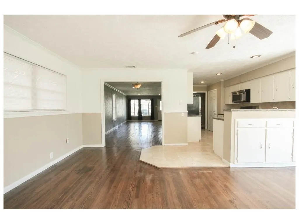 Single Family Residence For Rent in Dallas County , 6368 Monticello Avenue, Dallas, Texas 75214, 4 Bedroom, 3 Bathroom, 2 Garage spaces, 2,435 Sqft, built in 1954, mls#21318093, Real Estate Agent in Dallas, Homes For Rent in Dallas county, Homes For Rent in Dallas, Realtor in Dallas Texas, Real Estate Brokerage Independent Realty Texas, Luminita Cordes Realtor