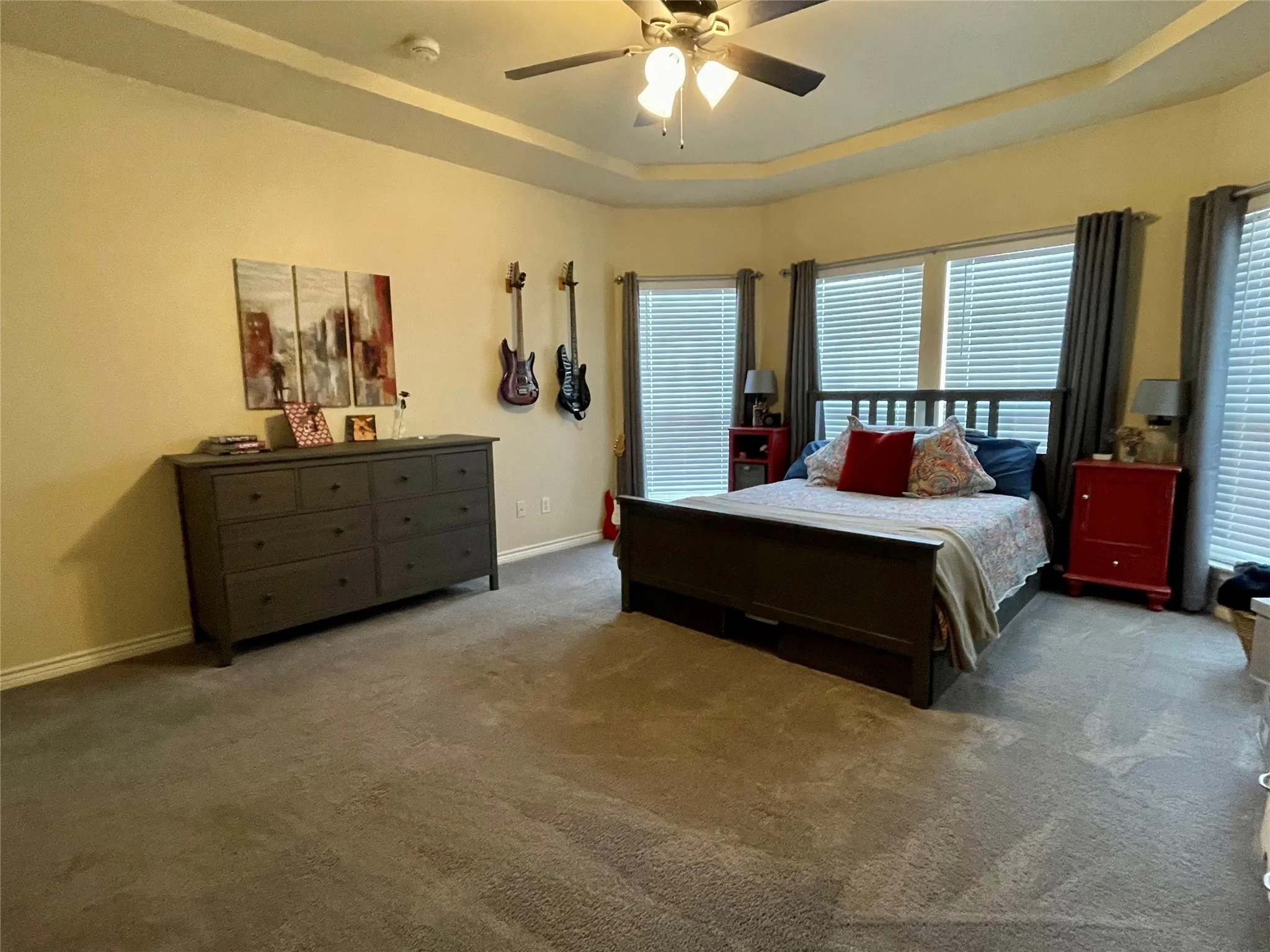 Single Family Residence For Sale in Tarrant County , 7116 Top Rail Run, Fort Worth, Texas 76179, 5 Bedroom, 3 Bathroom, 2 Garage spaces, 2,910 Sqft, built in 2001, mls#21316218, Real Estate Agent in Fort Worth, Homes For Sale in Tarrant county, Homes For Sale in Fort Worth, Realtor in Fort Worth Texas, Real Estate Brokerage Independent Realty Texas, Luminita Cordes Realtor