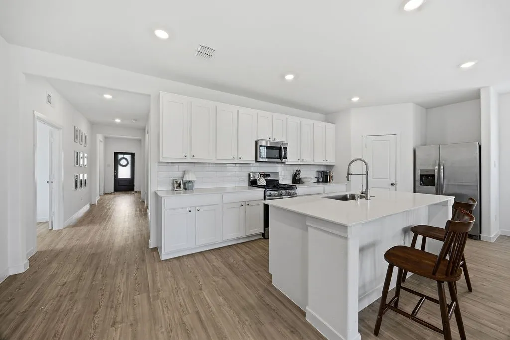 Single Family Residence For Sale in Collin County , 7033 Black Ash Lane, Mc Kinney, Texas 75071, 4 Bedroom, 2 Bathroom, 2 Garage spaces, 2,065 Sqft, built in 2024, mls#21313737, Real Estate Agent in Mc Kinney, Homes For Sale in Collin county, Homes For Sale in Mc Kinney, Realtor in Mc Kinney Texas, Real Estate Brokerage Independent Realty Texas, Luminita Cordes Realtor