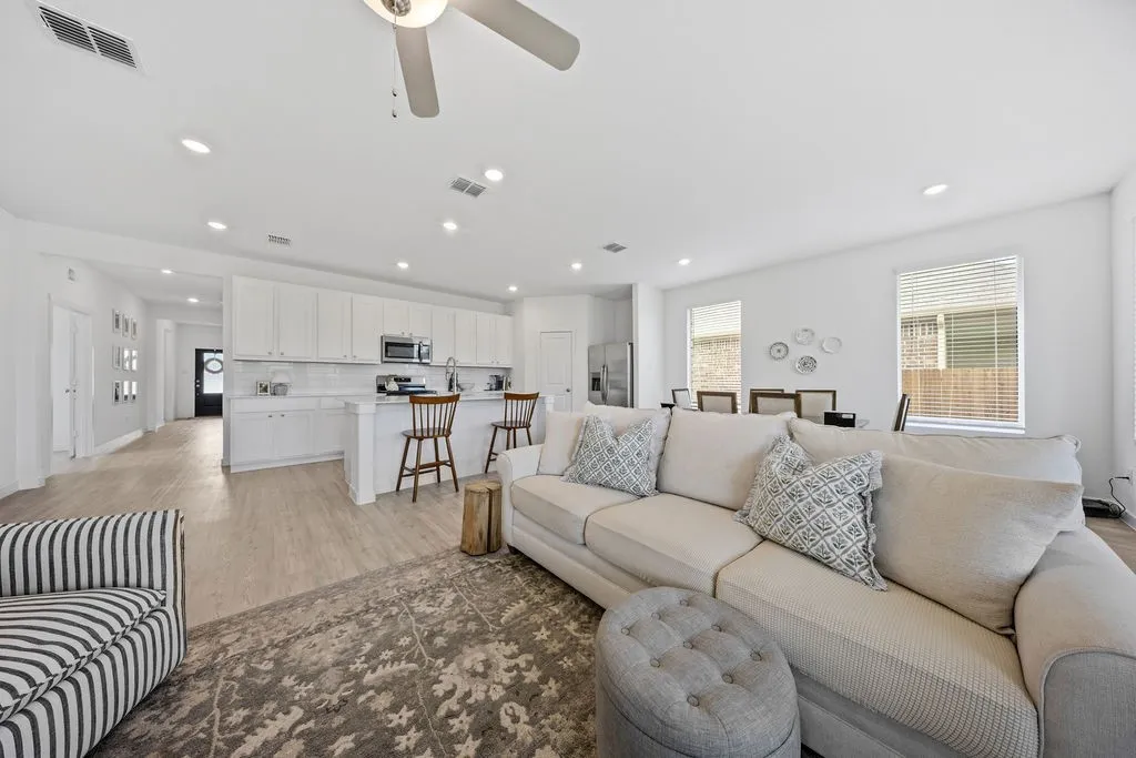 Single Family Residence For Sale in Collin County , 7033 Black Ash Lane, Mc Kinney, Texas 75071, 4 Bedroom, 2 Bathroom, 2 Garage spaces, 2,065 Sqft, built in 2024, mls#21313737, Real Estate Agent in Mc Kinney, Homes For Sale in Collin county, Homes For Sale in Mc Kinney, Realtor in Mc Kinney Texas, Real Estate Brokerage Independent Realty Texas, Luminita Cordes Realtor