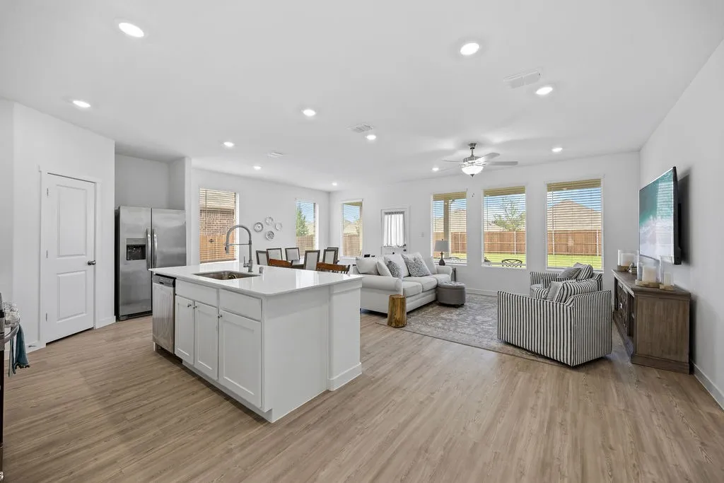 Single Family Residence For Sale in Collin County , 7033 Black Ash Lane, Mc Kinney, Texas 75071, 4 Bedroom, 2 Bathroom, 2 Garage spaces, 2,065 Sqft, built in 2024, mls#21313737, Real Estate Agent in Mc Kinney, Homes For Sale in Collin county, Homes For Sale in Mc Kinney, Realtor in Mc Kinney Texas, Real Estate Brokerage Independent Realty Texas, Luminita Cordes Realtor