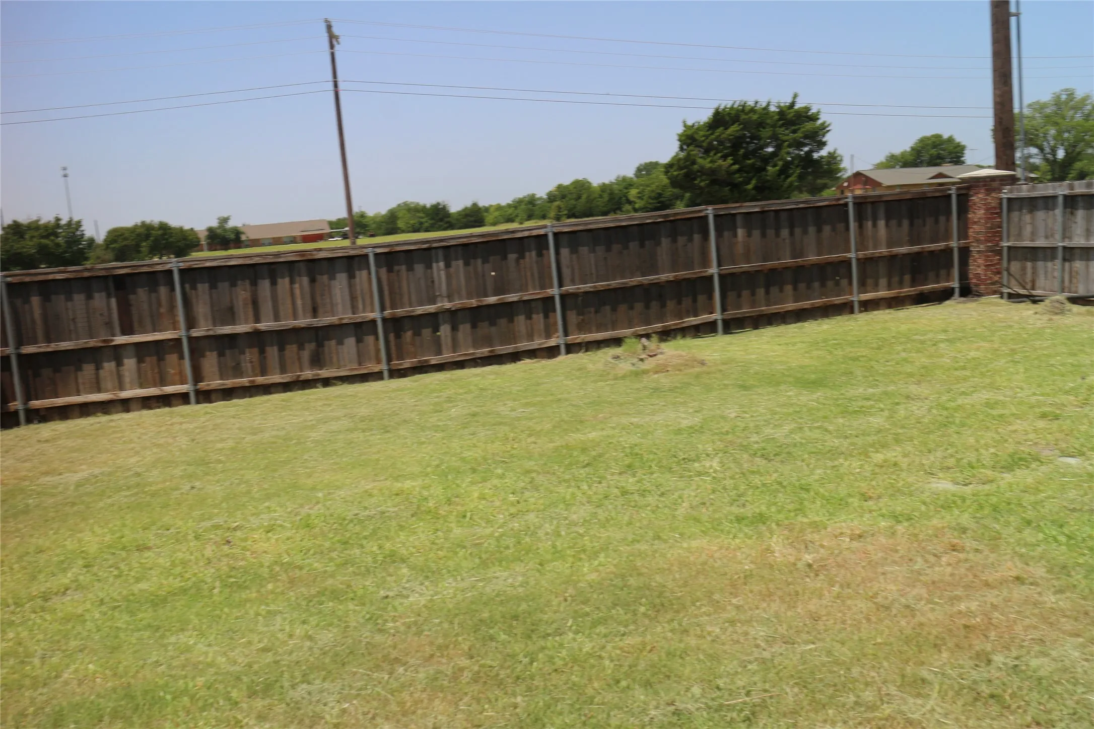 Single Family Residence For Sale in Collin County , 591 Providence Place, Lavon, Texas 75166, 4 Bedroom, 3 Bathroom, 2 Garage spaces, 2,487 Sqft, built in 2018, mls#21305984, Real Estate Agent in Lavon, Homes For Sale in Collin county, Homes For Sale in Lavon, Realtor in Lavon Texas, Real Estate Brokerage Independent Realty Texas, Luminita Cordes Realtor