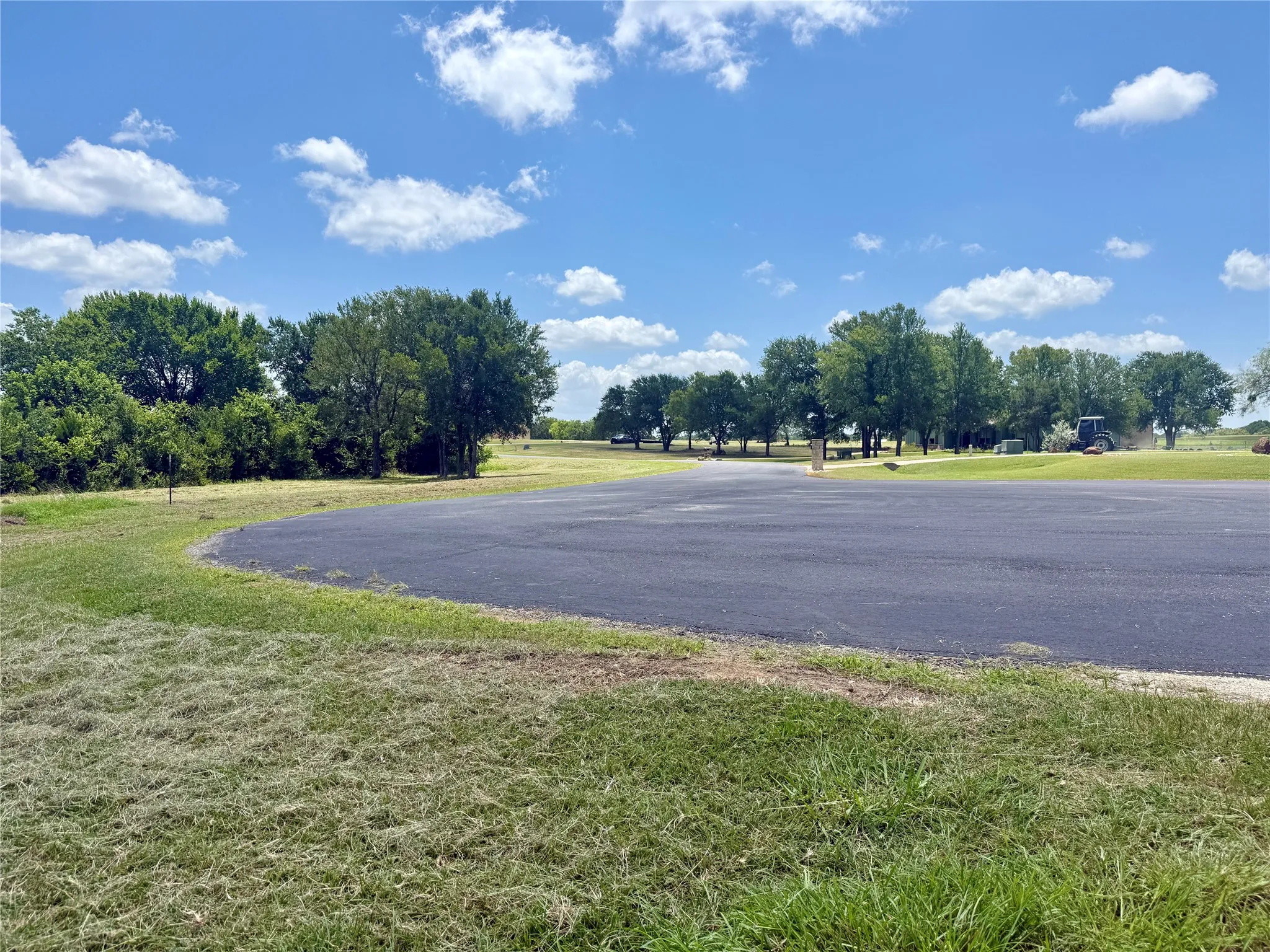 Wide paved streets welcome you into the gated Southpoint waterfront community.