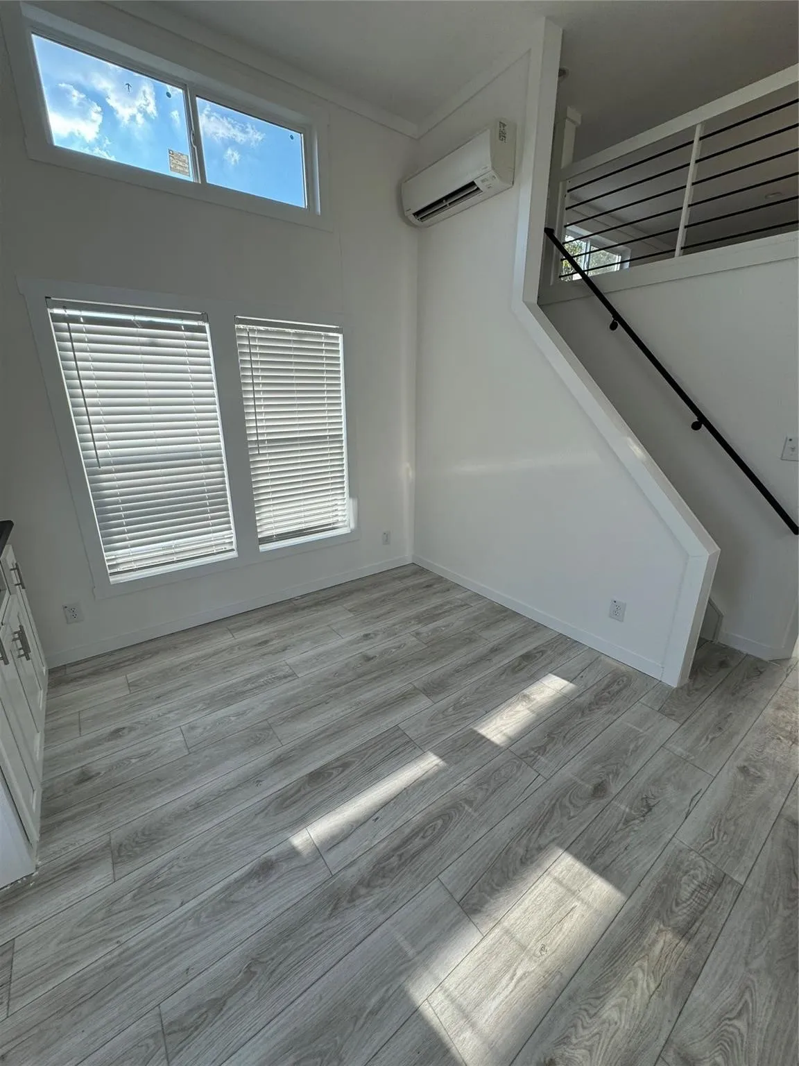 Manufactured Home For Rent in Collin County , 13494 Mimosa Lane, Celina, Texas 75009, 1 Bedroom, 1 Bathroom, Garage spaces, 900 Sqft, built in 2024, mls#21318158, Real Estate Agent in Celina, Homes For Rent in Collin county, Homes For Rent in Celina, Realtor in Celina Texas, Real Estate Brokerage Independent Realty Texas, Luminita Cordes Realtor