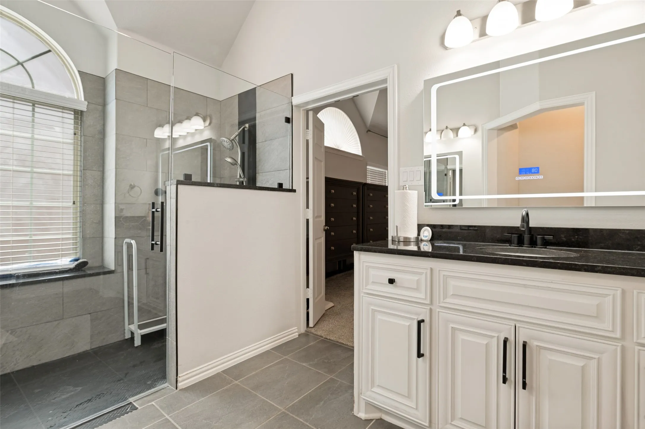 Single Family Residence For Sale in Dallas County , 528 Shasta Street, De Soto, Texas 75115, 4 Bedroom, 3 Bathroom, 2 Garage spaces, 2,530 Sqft, built in 2020, mls#21316338, Real Estate Agent in De Soto, Homes For Sale in Dallas county, Homes For Sale in De Soto, Realtor in De Soto Texas, Real Estate Brokerage Independent Realty Texas, Luminita Cordes Realtor
