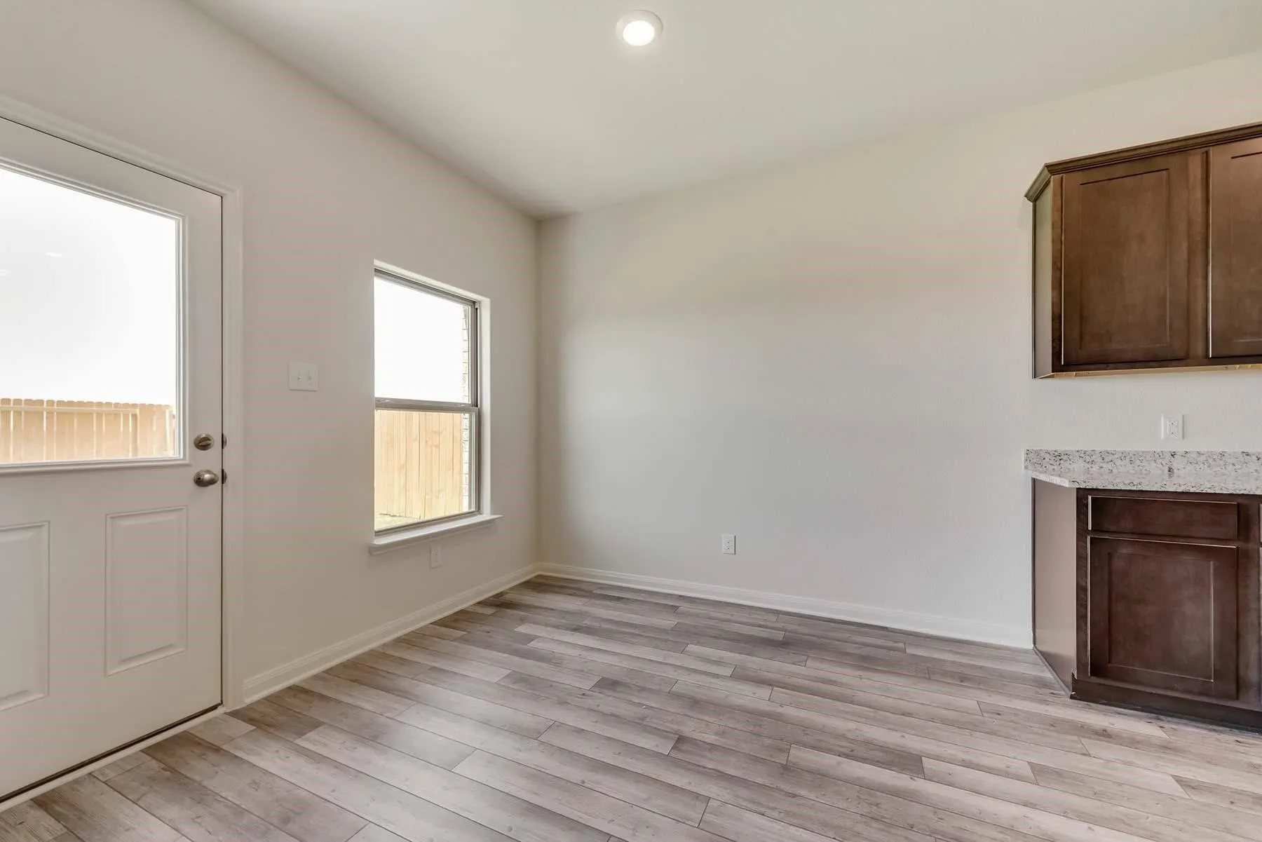 Single Family Residence For Rent in Kaufman County , 3020 Boran Drive, Forney, Texas 75126, 4 Bedroom, 4 Bathroom, 2 Garage spaces, 2,156 Sqft, built in 2022, mls#21318189, Real Estate Agent in Forney, Homes For Rent in Kaufman county, Homes For Rent in Forney, Realtor in Forney Texas, Real Estate Brokerage Independent Realty Texas, Luminita Cordes Realtor