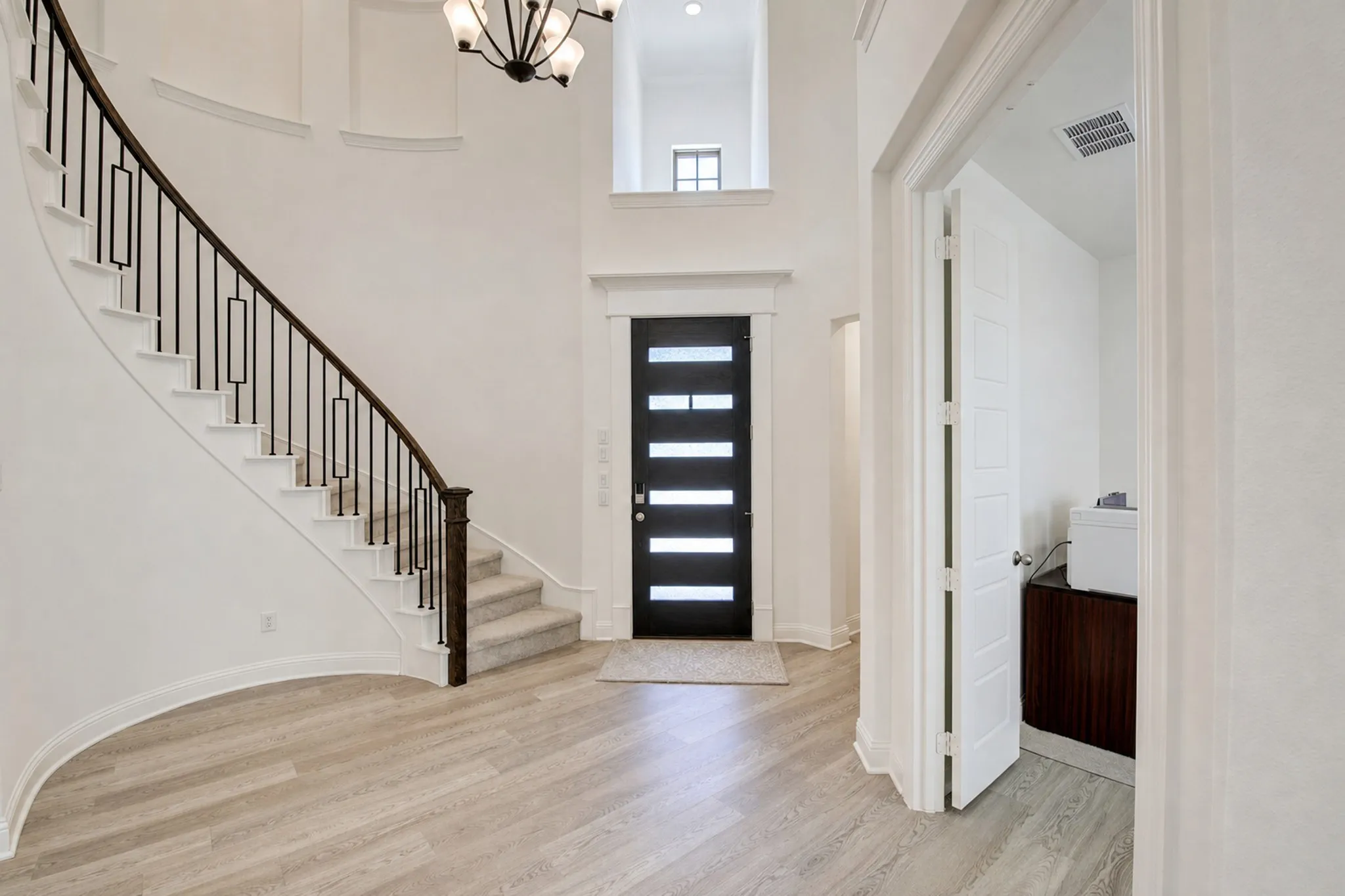 Single Family Residence For Sale in Denton County , 304 Cottontail Lane, Northlake, Texas 76247, 4 Bedrooms, 4 Bathrooms, 3 Garage spaces, 3,884 Sqft, built in 2024, Price $700,000, mls#21303841, Real Estate Agent in Northlake, Homes For Sale in Denton county, Homes For Sale in Northlake, Realtor in Northlake Texas, Real Estate Brokerage Independent Realty Texas, Luminita Cordes Realtor