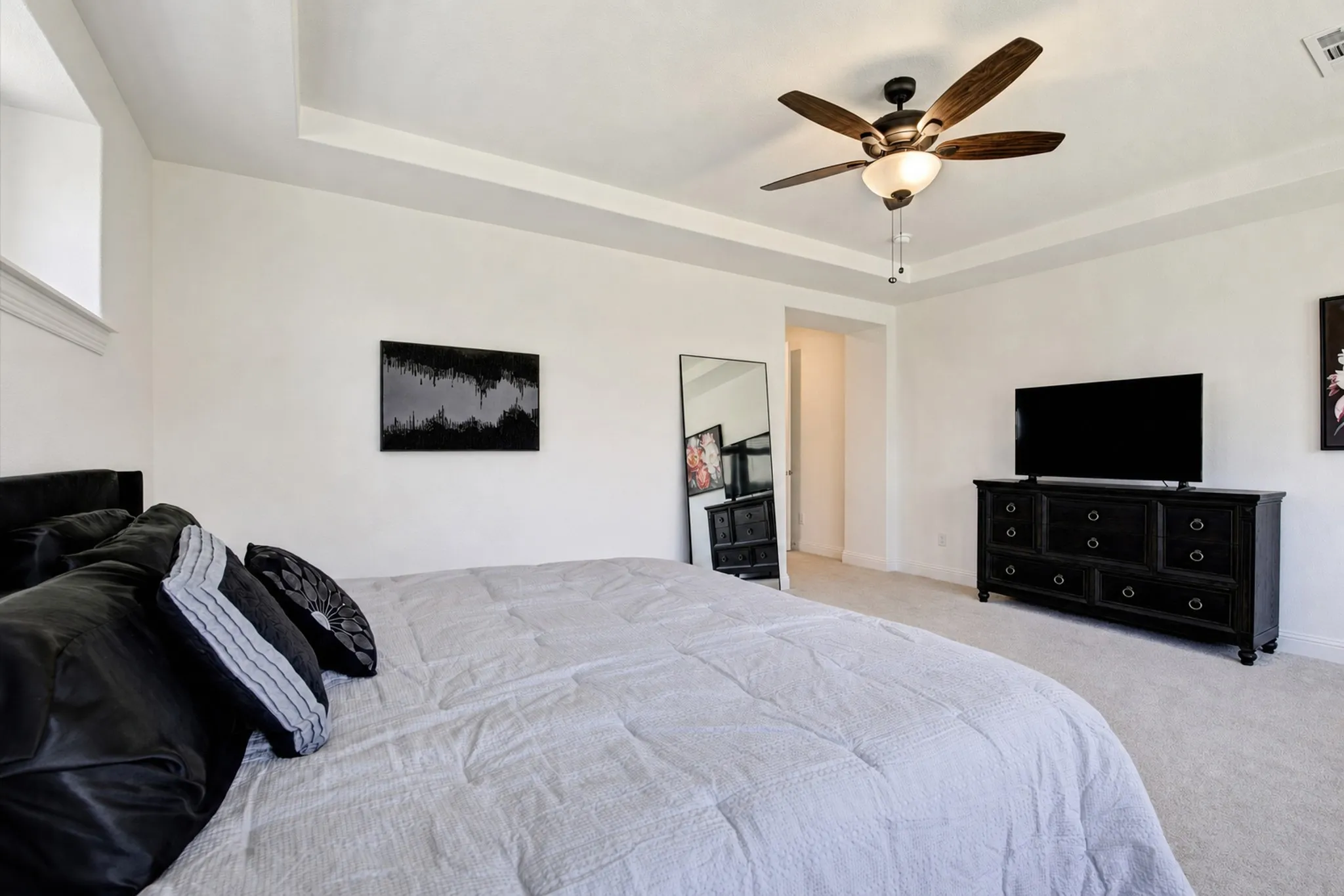 Single Family Residence For Sale in Denton County , 304 Cottontail Lane, Northlake, Texas 76247, 4 Bedrooms, 4 Bathrooms, 3 Garage spaces, 3,884 Sqft, built in 2024, Price $700,000, mls#21303841, Real Estate Agent in Northlake, Homes For Sale in Denton county, Homes For Sale in Northlake, Realtor in Northlake Texas, Real Estate Brokerage Independent Realty Texas, Luminita Cordes Realtor