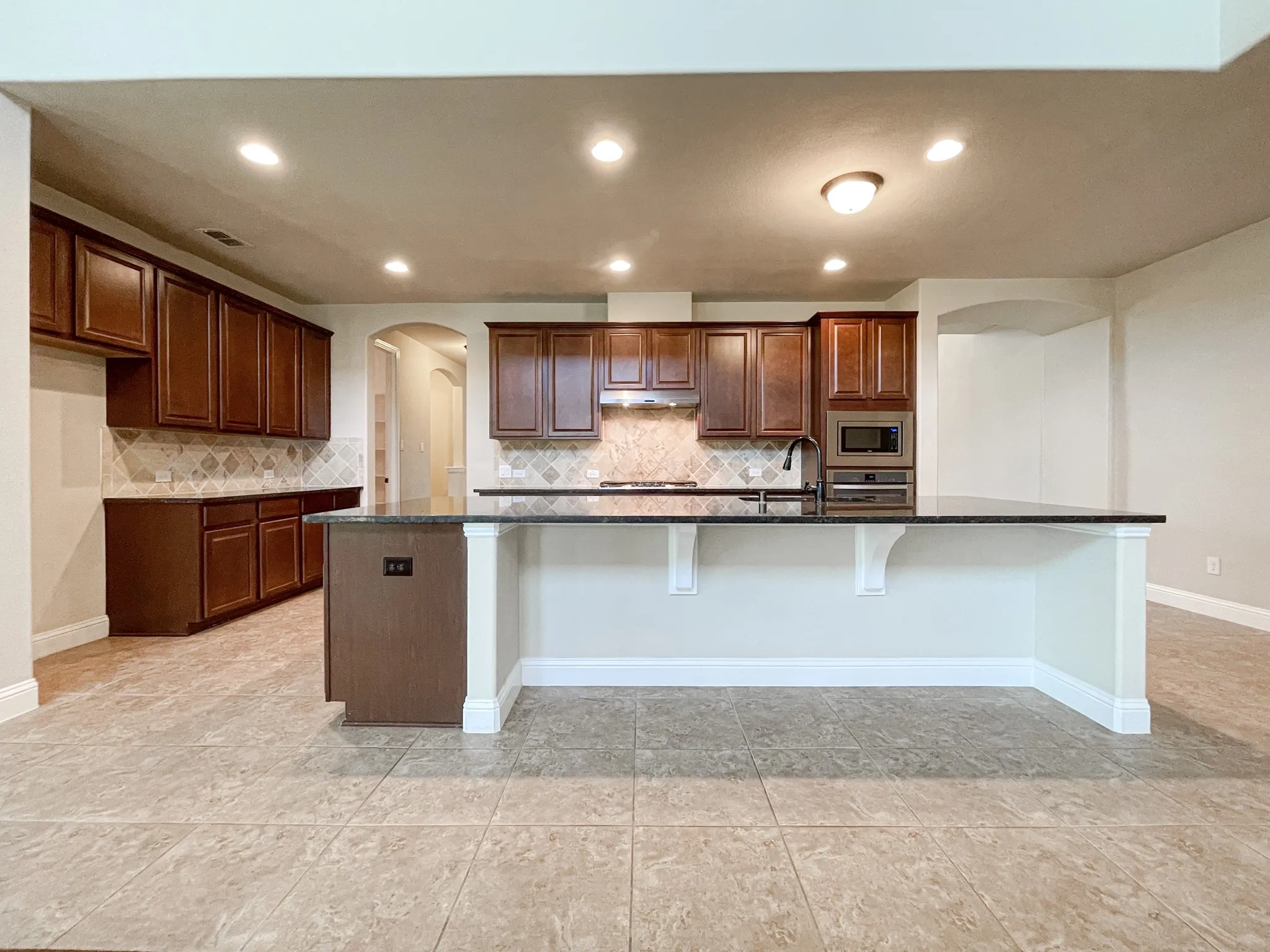 Single Family Residence For Rent in Denton County , 5164 Havasu Drive, Frisco, Texas 75036, 5 Bedroom, 4 Bathroom, 2 Garage spaces, 5,016 Sqft, built in 2016, mls#21308175, Real Estate Agent in Frisco, Homes For Rent in Denton county, Homes For Rent in Frisco, Realtor in Frisco Texas, Real Estate Brokerage Independent Realty Texas, Luminita Cordes Realtor