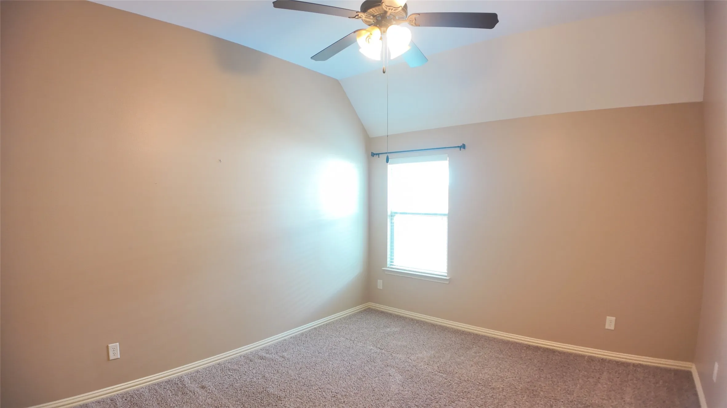 Single Family Residence For Rent in Rockwall County , 639 Stevenson Drive, Fate, Texas 75087, 3 Bedrooms, 3 Bathrooms, 3 Garage spaces, 2,454 Sqft, built in 2012, Price $2,950, mls#21315550, Real Estate Agent in Fate, Homes For Rent in Rockwall county, Homes For Rent in Fate, Realtor in Fate Texas, Real Estate Brokerage Independent Realty Texas, Luminita Cordes Realtor