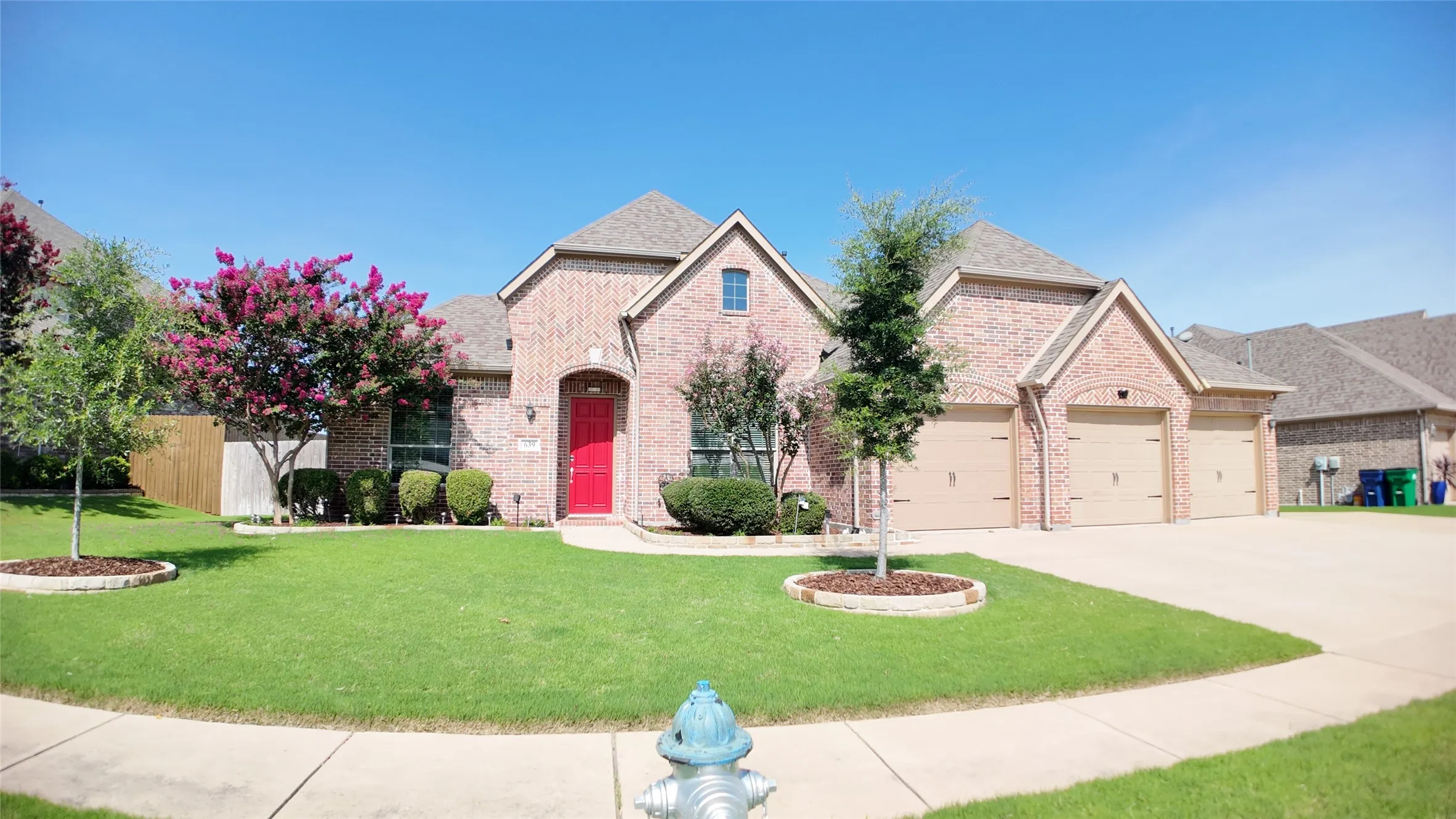 Single Family Residence For Rent in Rockwall County , 639 Stevenson Drive, Fate, Texas 75087, 3 Bedrooms, 3 Bathrooms, 3 Garage spaces, 2,454 Sqft, built in 2012, Price $2,950, mls#21315550, Real Estate Agent in Fate, Homes For Rent in Rockwall county, Homes For Rent in Fate, Realtor in Fate Texas, Real Estate Brokerage Independent Realty Texas, Luminita Cordes Realtor