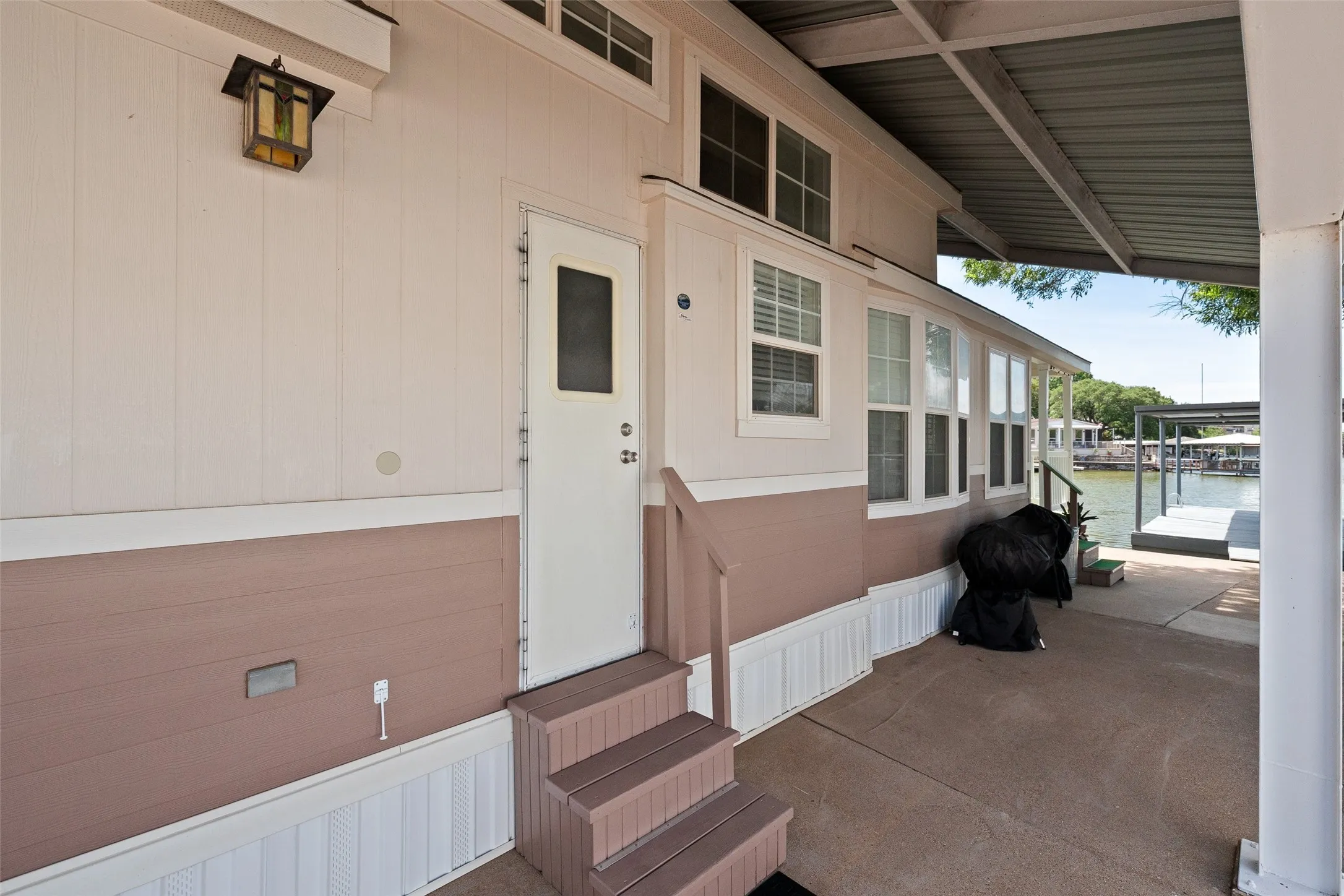 Large shed with washer and dryer and storage