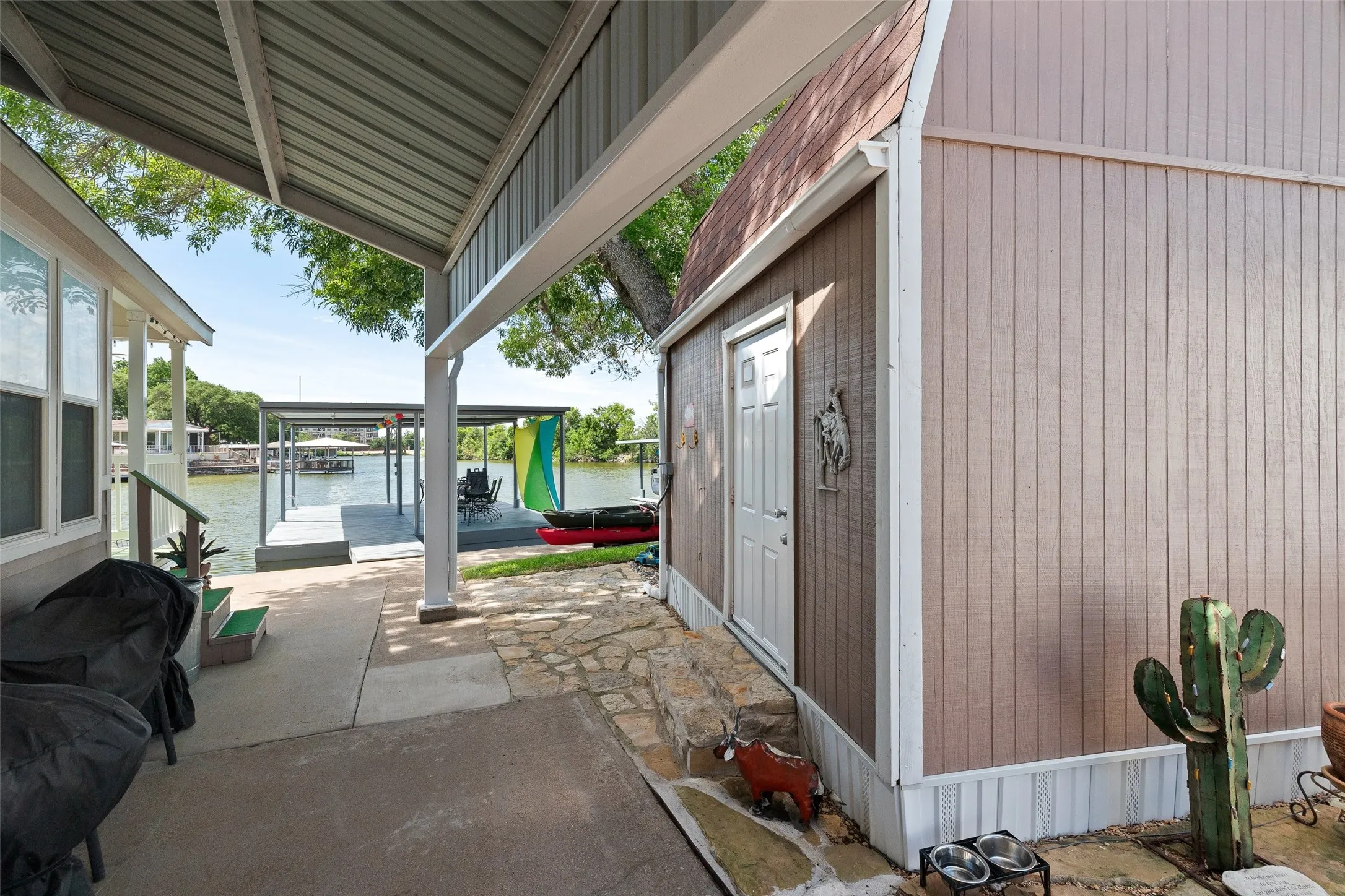 Large shed with full size washer and dryer and storage