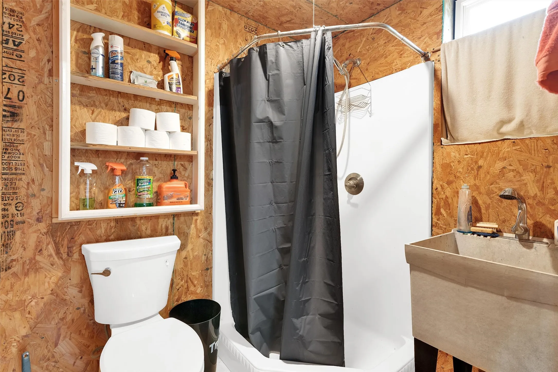 Workshop Bathroom