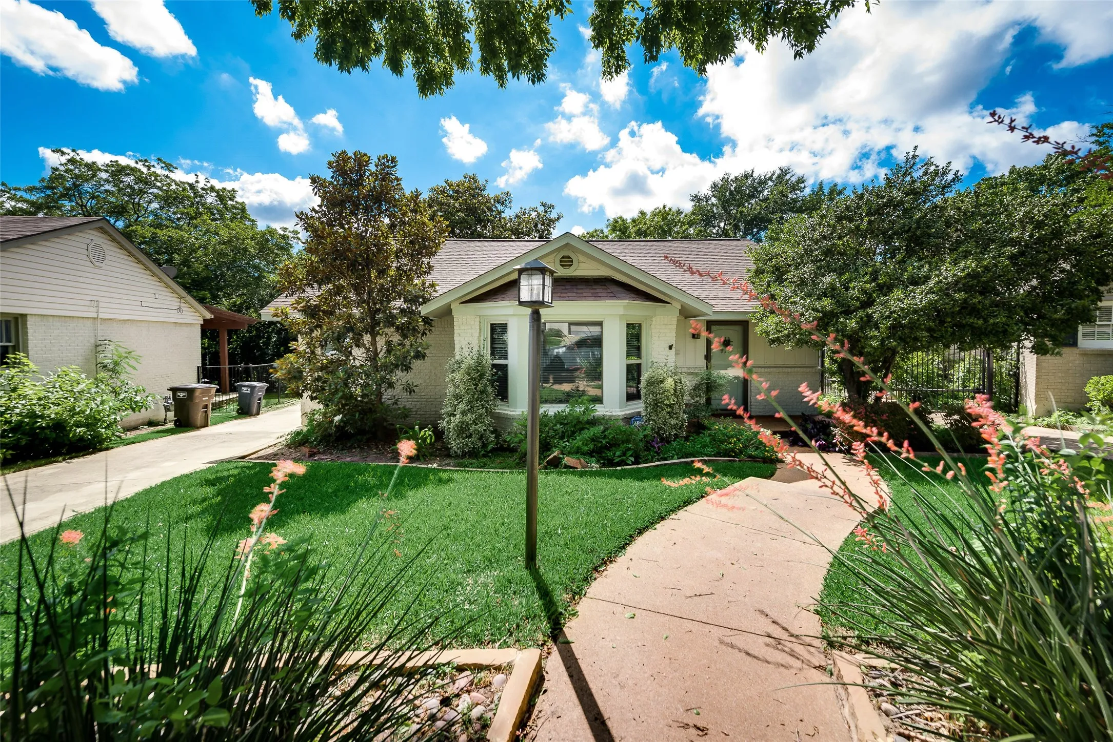 Inviting Front Yard to the wonderful home nestled on a quiet Cul-do-Sac