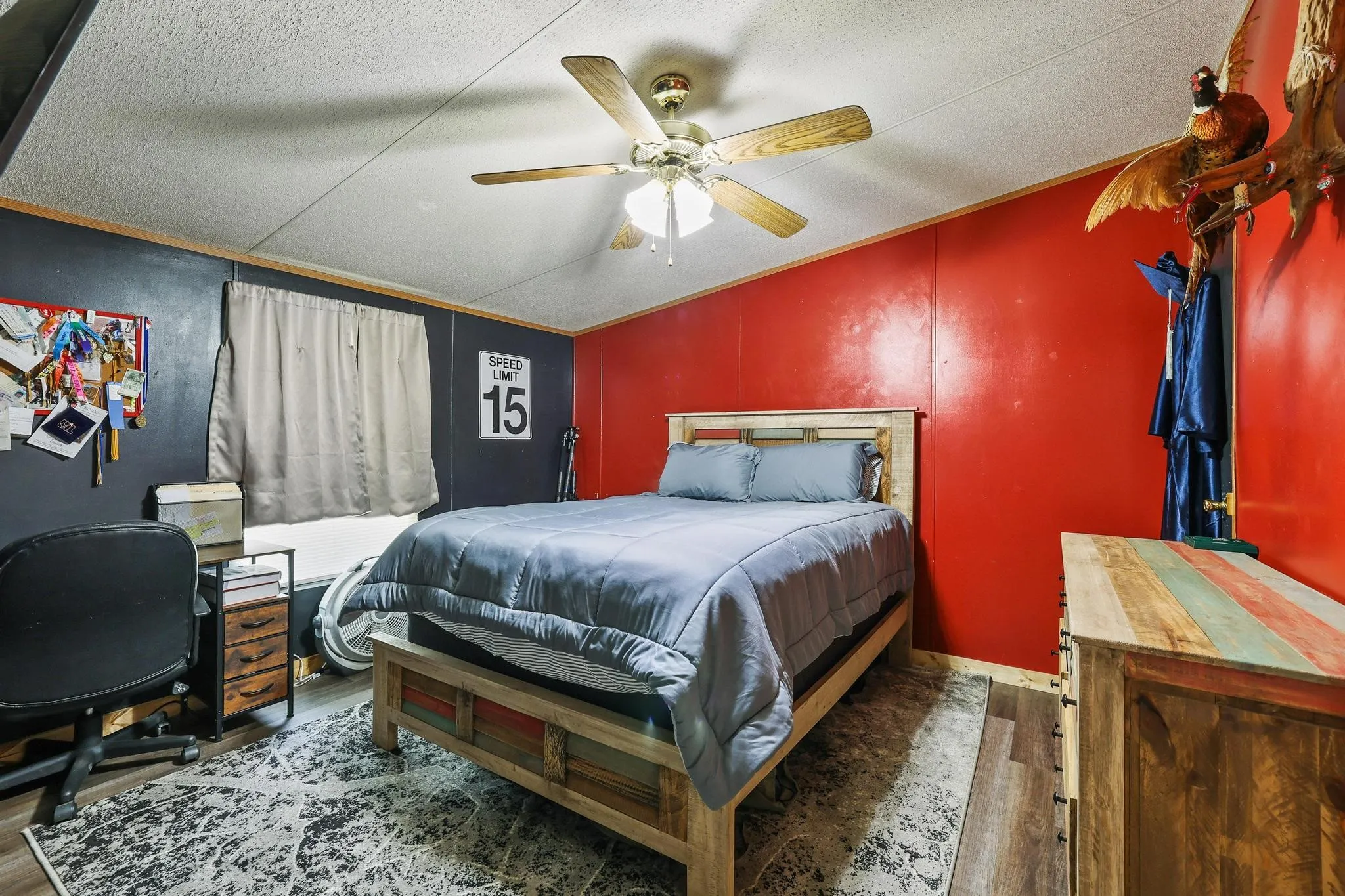 Manufactured Home For Sale in Fannin County , 201 S Main Street, Dodd City, Texas 75438, 4 Bedroom, 2 Bathroom, 1 Garage spaces, 2,128 Sqft, built in 1999, Price $214,900, mls#21316209, Real Estate Agent in Dodd City, Homes For Sale in Fannin county, Homes For Sale in Dodd City, Realtor in Dodd City Texas, Real Estate Brokerage Independent Realty Texas, Luminita Cordes Realtor
