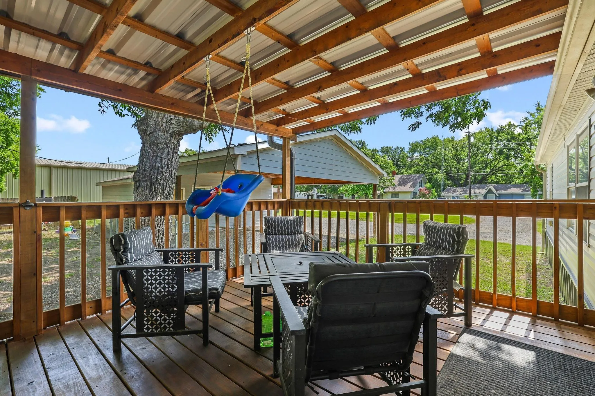 Manufactured Home For Sale in Fannin County , 201 S Main Street, Dodd City, Texas 75438, 4 Bedroom, 2 Bathroom, 1 Garage spaces, 2,128 Sqft, built in 1999, Price $214,900, mls#21316209, Real Estate Agent in Dodd City, Homes For Sale in Fannin county, Homes For Sale in Dodd City, Realtor in Dodd City Texas, Real Estate Brokerage Independent Realty Texas, Luminita Cordes Realtor