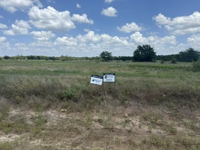 land and sign