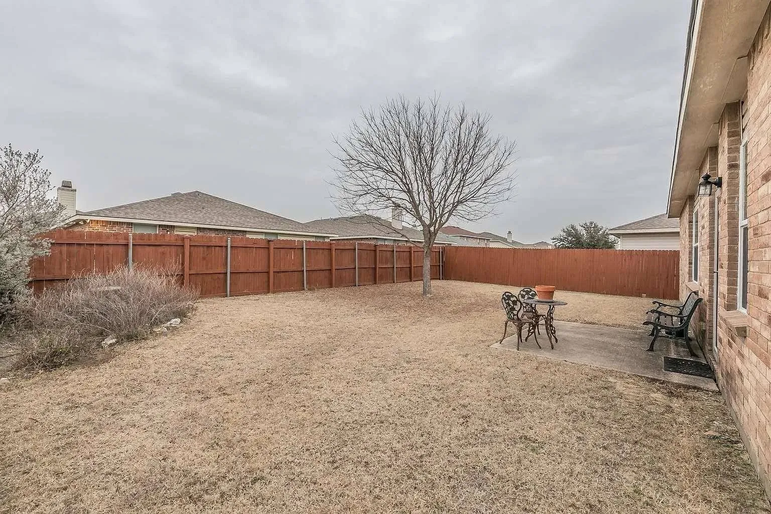 Single Family Residence For Rent in Tarrant County , 4028 Irish Setter Drive, Fort Worth, Texas 76123, 4 Bedroom, 3 Bathroom, 2 Garage spaces, 2,018 Sqft, built in 2005, mls#21318240, Real Estate Agent in Fort Worth, Homes For Rent in Tarrant county, Homes For Rent in Fort Worth, Realtor in Fort Worth Texas, Real Estate Brokerage Independent Realty Texas, Luminita Cordes Realtor