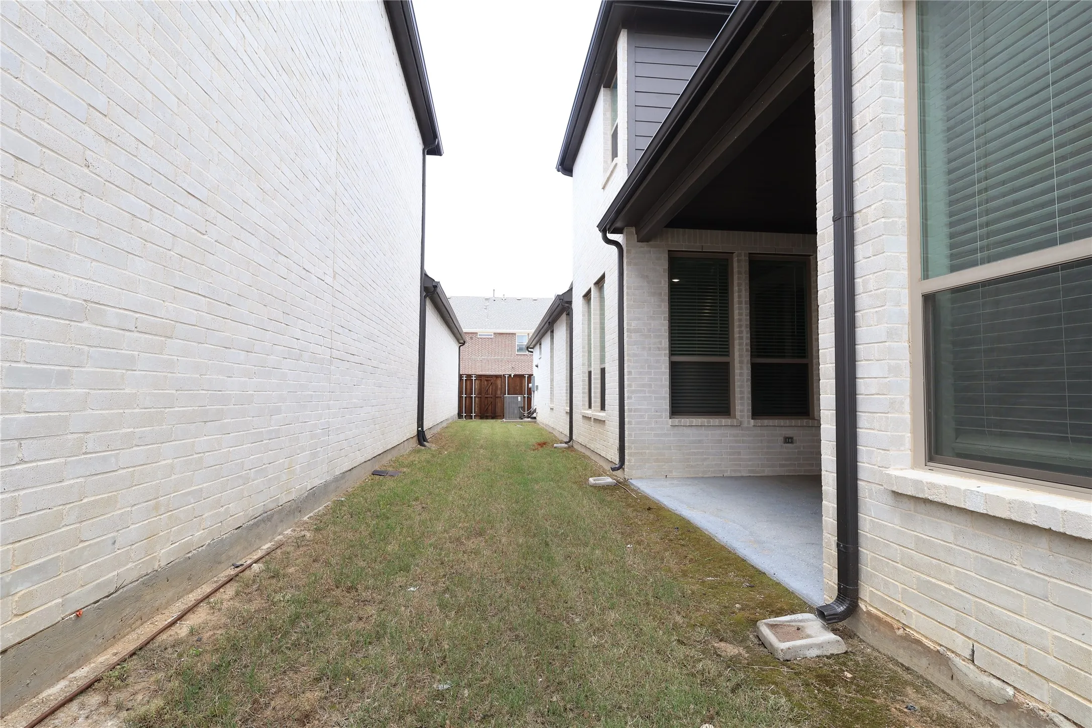 Single Family Residence For Rent in Collin County , 12978 Caprock Drive, Frisco, Texas 75035, 3 Bedroom, 4 Bathroom, 2 Garage spaces, 2,802 Sqft, built in 2022, mls#21318245, Real Estate Agent in Frisco, Homes For Rent in Collin county, Homes For Rent in Frisco, Realtor in Frisco Texas, Real Estate Brokerage Independent Realty Texas, Luminita Cordes Realtor