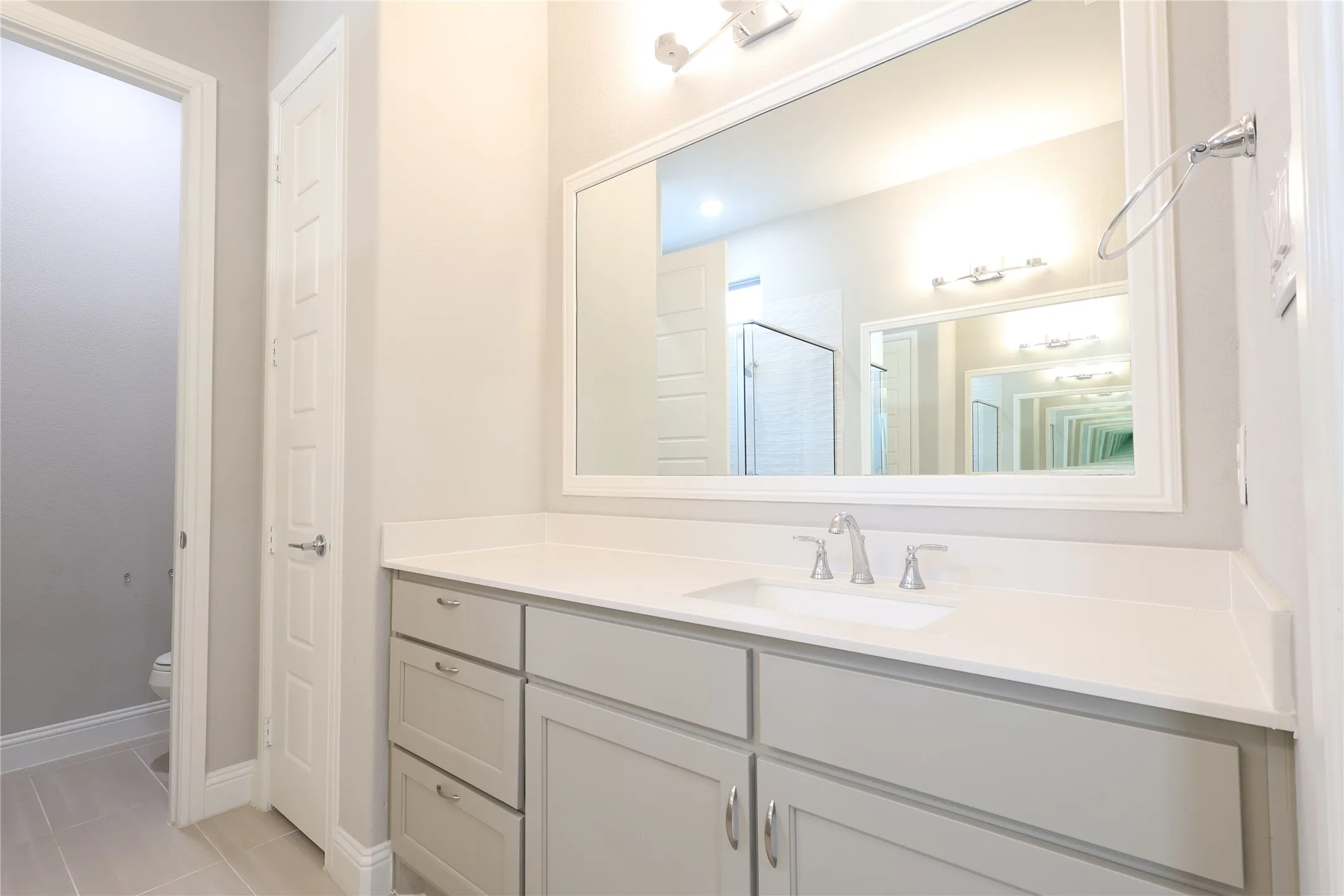 Single Family Residence For Rent in Collin County , 12978 Caprock Drive, Frisco, Texas 75035, 3 Bedroom, 4 Bathroom, 2 Garage spaces, 2,802 Sqft, built in 2022, mls#21318245, Real Estate Agent in Frisco, Homes For Rent in Collin county, Homes For Rent in Frisco, Realtor in Frisco Texas, Real Estate Brokerage Independent Realty Texas, Luminita Cordes Realtor