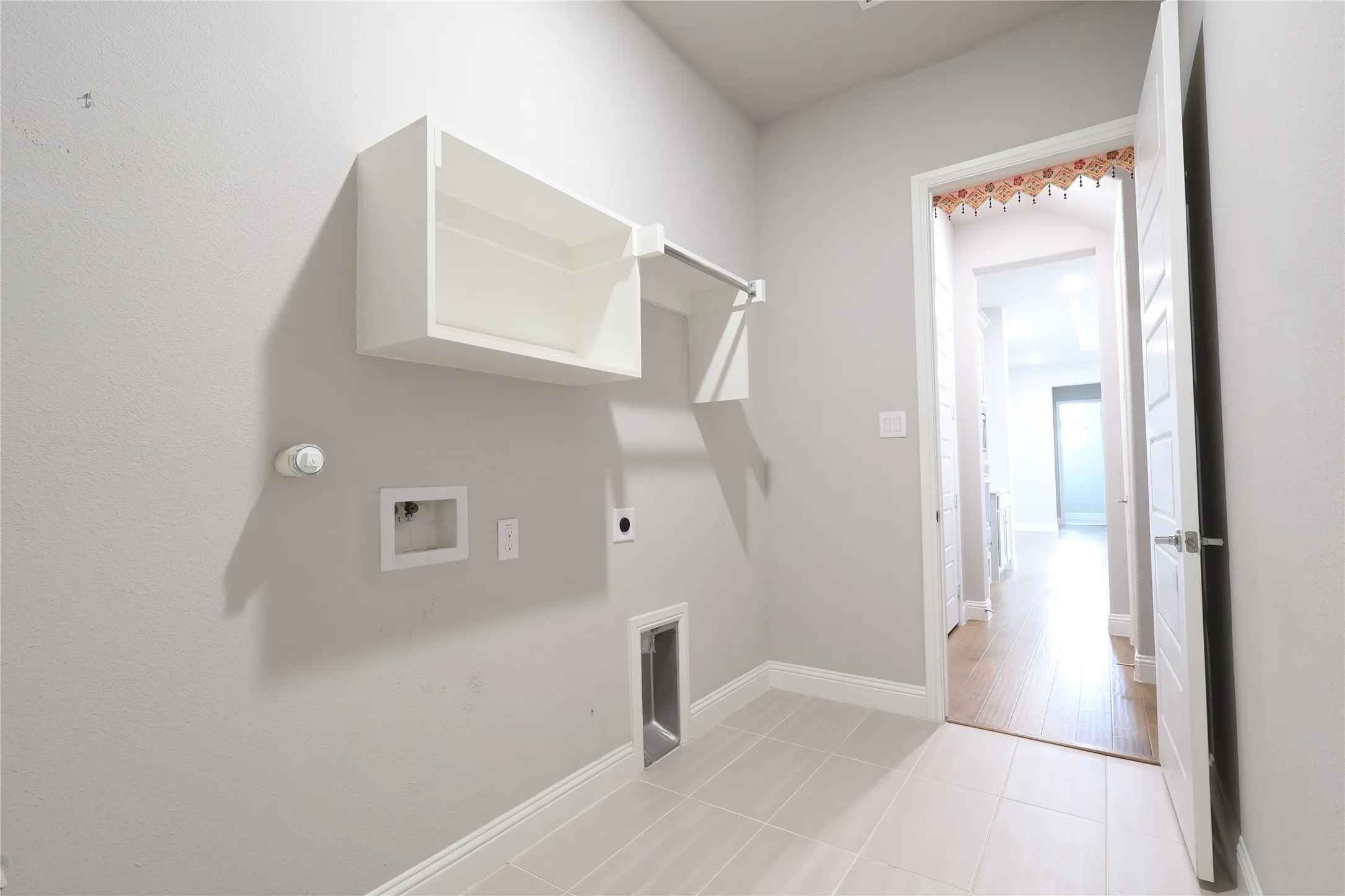 Single Family Residence For Rent in Collin County , 12978 Caprock Drive, Frisco, Texas 75035, 3 Bedroom, 4 Bathroom, 2 Garage spaces, 2,802 Sqft, built in 2022, mls#21318245, Real Estate Agent in Frisco, Homes For Rent in Collin county, Homes For Rent in Frisco, Realtor in Frisco Texas, Real Estate Brokerage Independent Realty Texas, Luminita Cordes Realtor