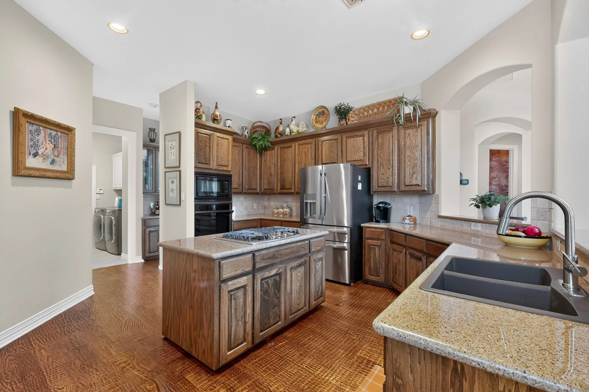 Single Family Residence For Sale in Denton County , 3609 Wise Lane, Flower Mound, Texas 75022, 5 Bedroom, 5 Bathroom, 2 Garage spaces, 4,319 Sqft, built in 2000, Price $999,500, mls#21317786, Real Estate Agent in Flower Mound, Homes For Sale in Denton county, Homes For Sale in Flower Mound, Realtor in Flower Mound Texas, Real Estate Brokerage Independent Realty Texas, Luminita Cordes Realtor