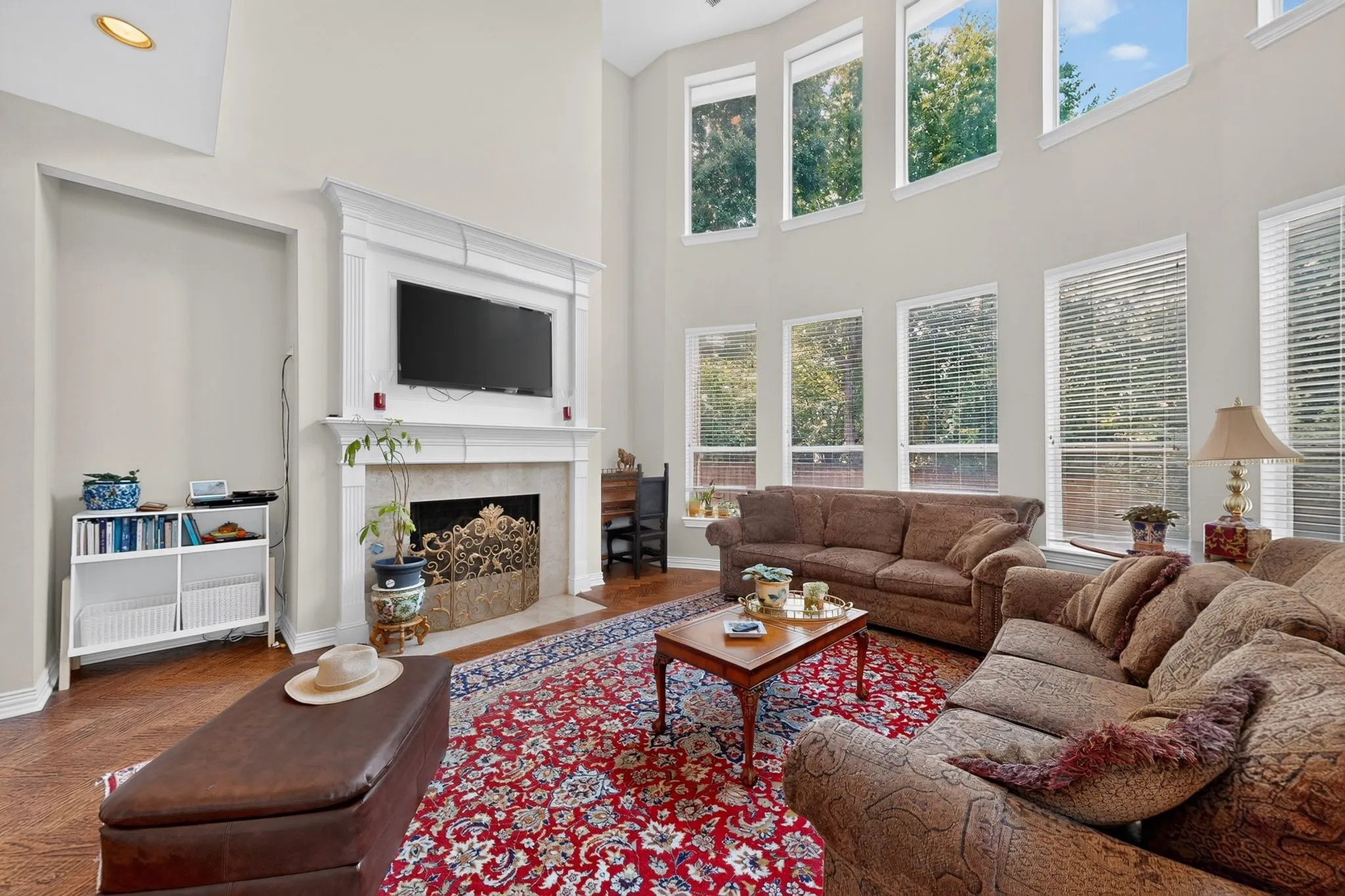 Single Family Residence For Sale in Denton County , 3609 Wise Lane, Flower Mound, Texas 75022, 5 Bedroom, 5 Bathroom, 2 Garage spaces, 4,319 Sqft, built in 2000, Price $999,500, mls#21317786, Real Estate Agent in Flower Mound, Homes For Sale in Denton county, Homes For Sale in Flower Mound, Realtor in Flower Mound Texas, Real Estate Brokerage Independent Realty Texas, Luminita Cordes Realtor