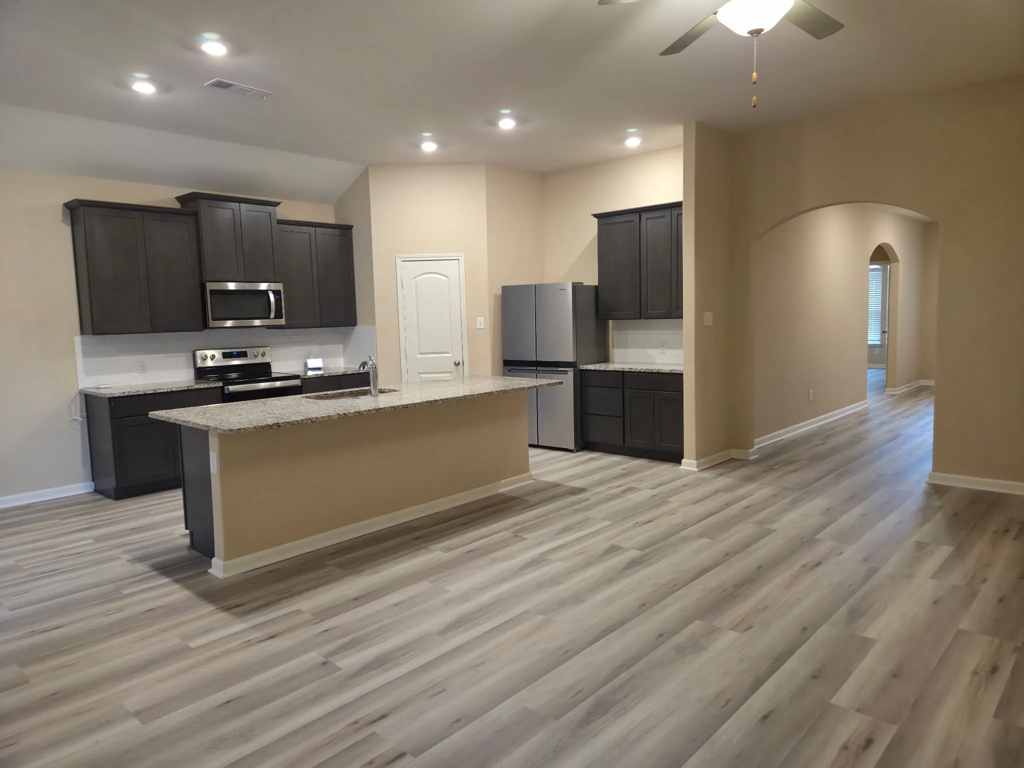 Single Family Residence For Rent in Collin County , 1898 Sandalwood Way, Princeton, Texas 75407, 4 Bedroom, 2 Bathroom, 2 Garage spaces, 2,006 Sqft, built in 2020, mls#21318228, Real Estate Agent in Princeton, Homes For Rent in Collin county, Homes For Rent in Princeton, Realtor in Princeton Texas, Real Estate Brokerage Independent Realty Texas, Luminita Cordes Realtor
