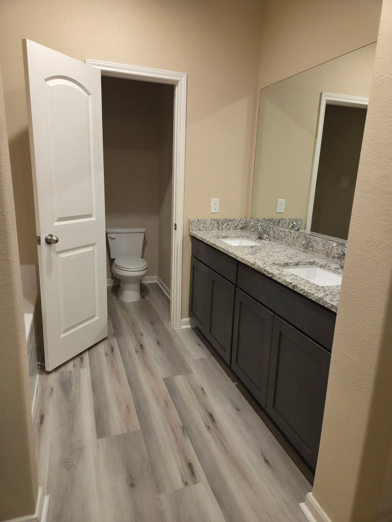 Single Family Residence For Rent in Collin County , 1898 Sandalwood Way, Princeton, Texas 75407, 4 Bedroom, 2 Bathroom, 2 Garage spaces, 2,006 Sqft, built in 2020, mls#21318228, Real Estate Agent in Princeton, Homes For Rent in Collin county, Homes For Rent in Princeton, Realtor in Princeton Texas, Real Estate Brokerage Independent Realty Texas, Luminita Cordes Realtor