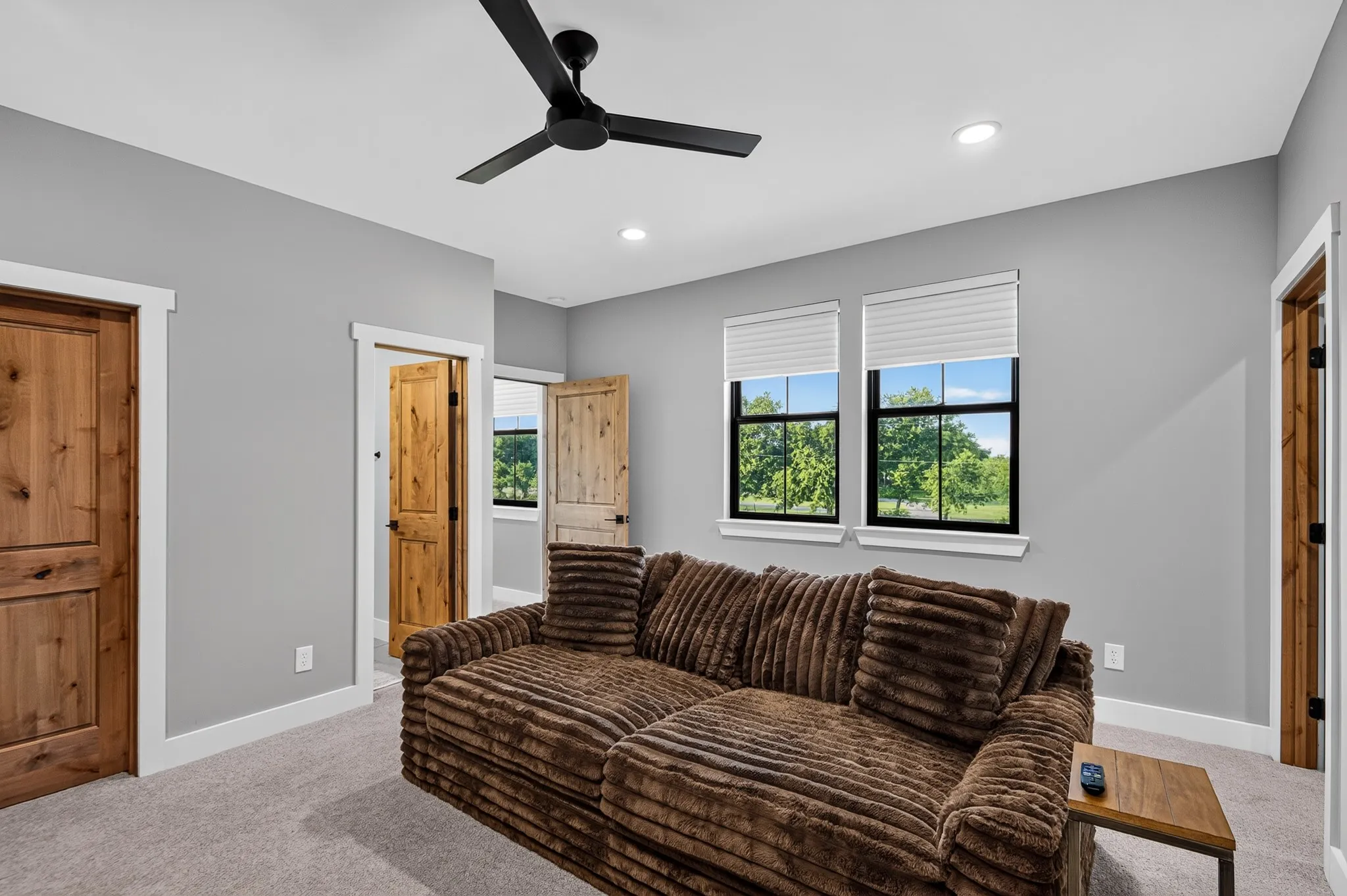 Single Family Residence For Sale in Denton County , 10602 Indian Trail, Sanger, Texas 76266, 5 Bedroom, 7 Bathroom, 4 Garage spaces, 5,025 Sqft, built in 2024, mls#21316849, Real Estate Agent in Sanger, Homes For Sale in Denton county, Homes For Sale in Sanger, Realtor in Sanger Texas, Real Estate Brokerage Independent Realty Texas, Luminita Cordes Realtor