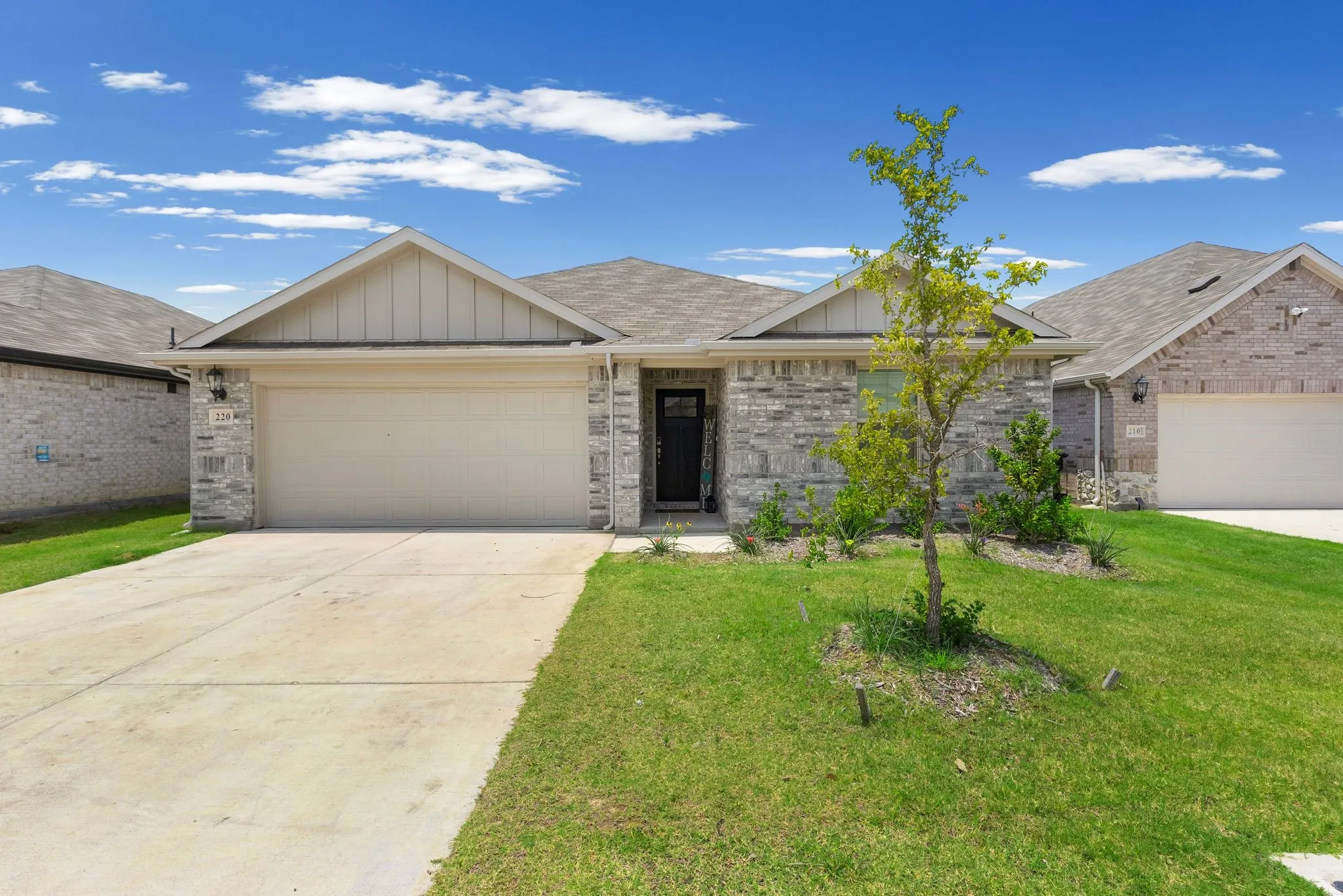 Single Family Residence For Sale in Hunt County , 220 Sugarlands Drive, Greenville, Texas 75402, 4 Bedroom, 3 Bathroom, 2 Garage spaces, 2,063 Sqft, built in 2025, mls#21316875, Real Estate Agent in Greenville, Homes For Sale in Hunt county, Homes For Sale in Greenville, Realtor in Greenville Texas, Real Estate Brokerage Independent Realty Texas, Luminita Cordes Realtor
