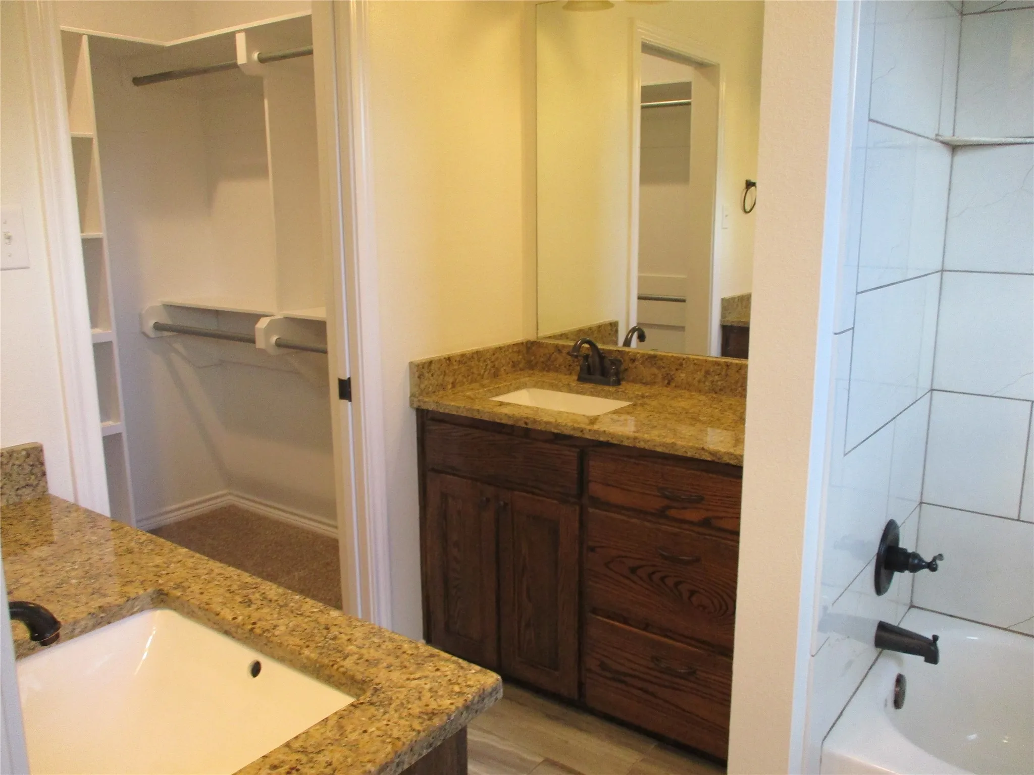 Single Family Residence For Sale in Rains County , 117 Mill Street, Emory, Texas 75440, 3 Bedrooms, 2 Bathrooms, 2 Garage spaces, 1,479 Sqft, built in 2021, Price $329,000, mls#21318322, Real Estate Agent in Emory, Homes For Sale in Rains county, Homes For Sale in Emory, Realtor in Emory Texas, Real Estate Brokerage Independent Realty Texas, Luminita Cordes Realtor
