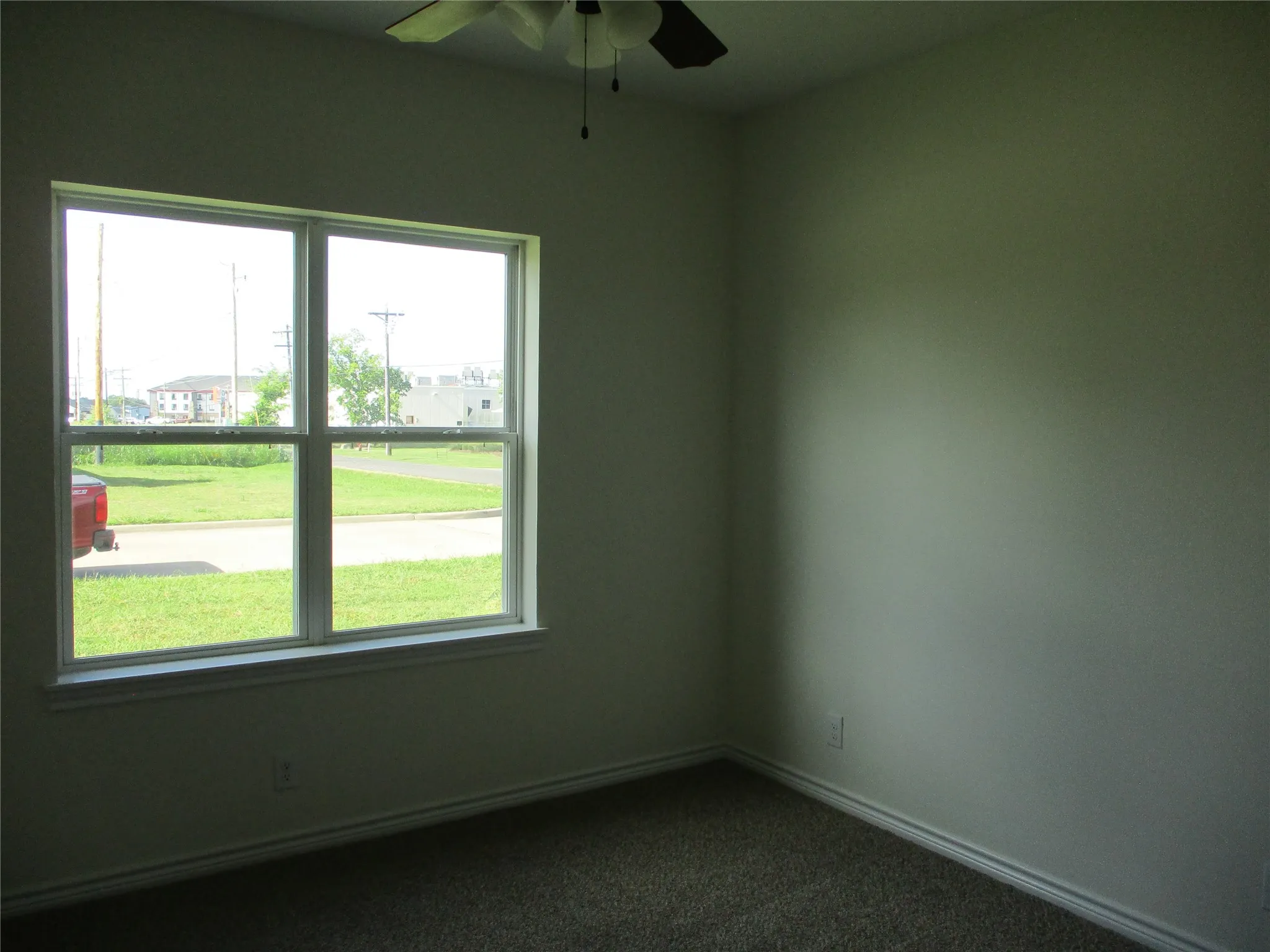 Single Family Residence For Sale in Rains County , 117 Mill Street, Emory, Texas 75440, 3 Bedrooms, 2 Bathrooms, 2 Garage spaces, 1,479 Sqft, built in 2021, Price $329,000, mls#21318322, Real Estate Agent in Emory, Homes For Sale in Rains county, Homes For Sale in Emory, Realtor in Emory Texas, Real Estate Brokerage Independent Realty Texas, Luminita Cordes Realtor