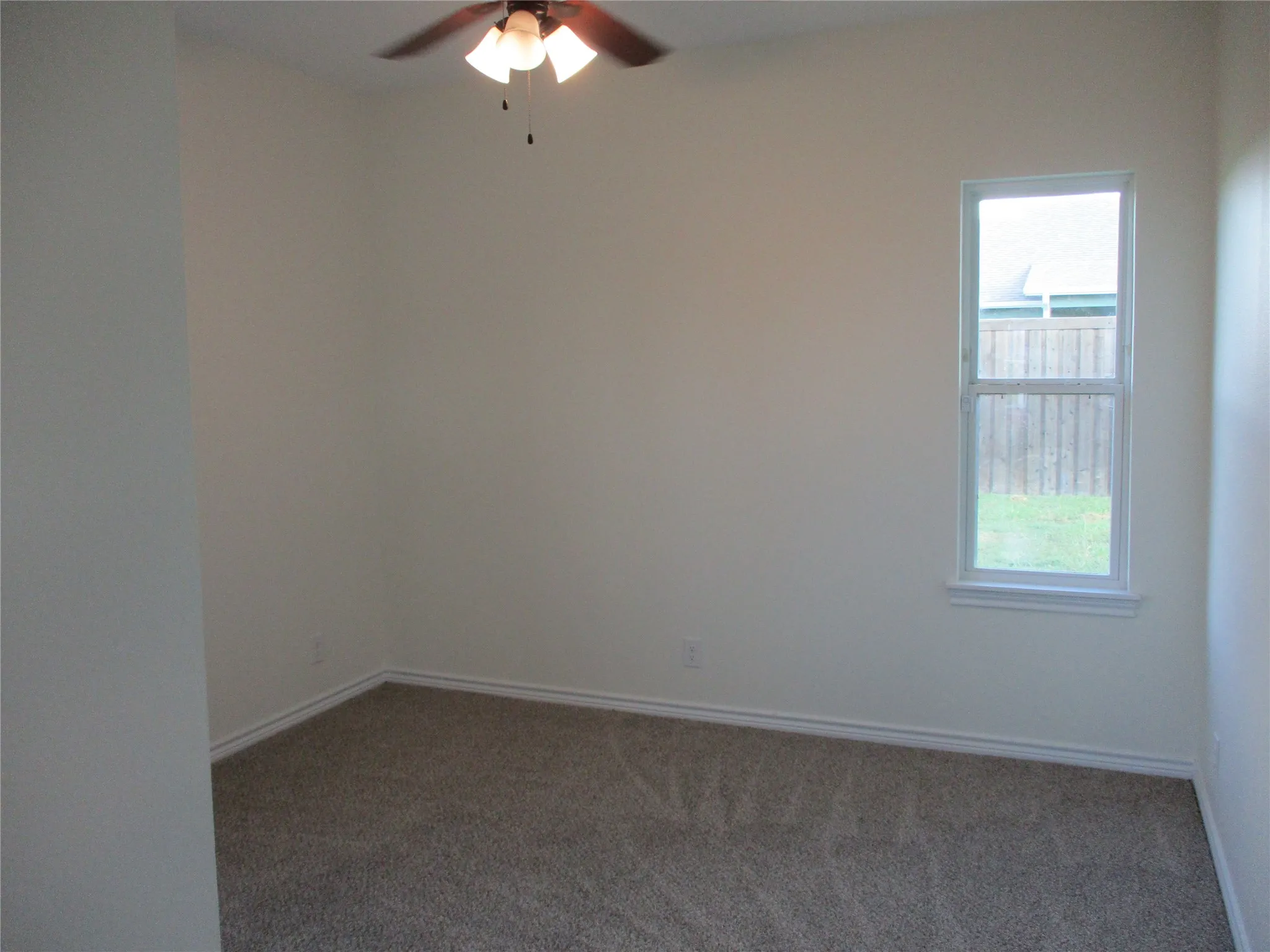 Single Family Residence For Sale in Rains County , 117 Mill Street, Emory, Texas 75440, 3 Bedrooms, 2 Bathrooms, 2 Garage spaces, 1,479 Sqft, built in 2021, Price $329,000, mls#21318322, Real Estate Agent in Emory, Homes For Sale in Rains county, Homes For Sale in Emory, Realtor in Emory Texas, Real Estate Brokerage Independent Realty Texas, Luminita Cordes Realtor