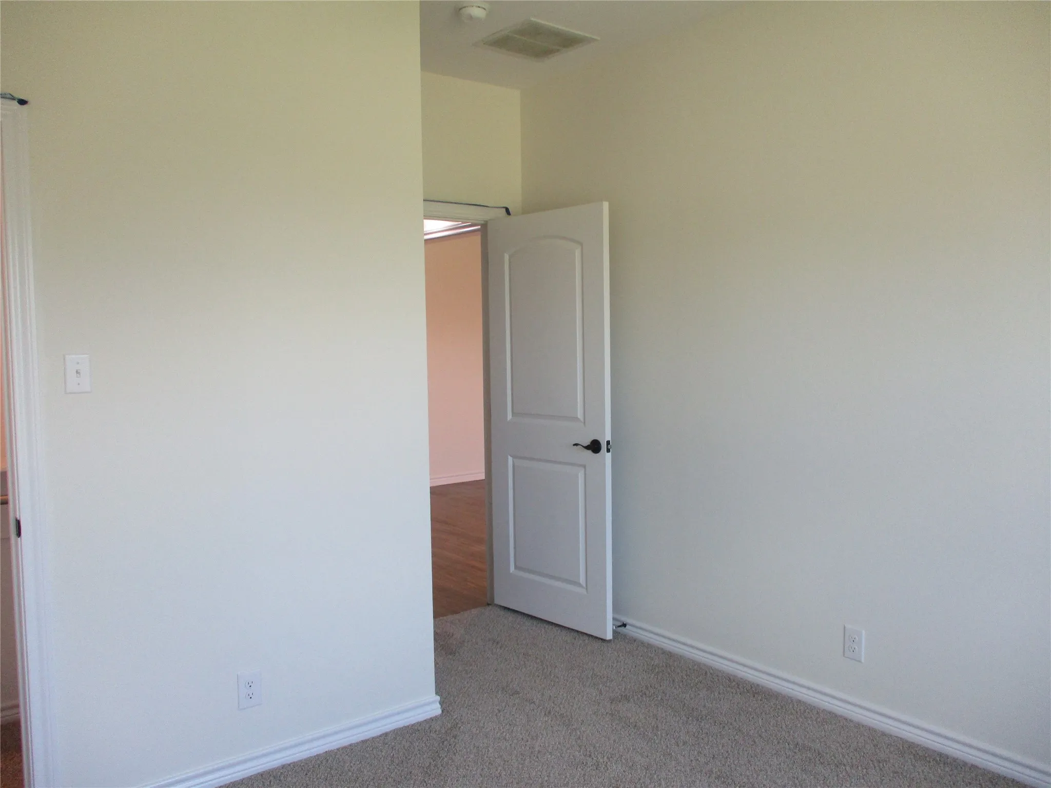 Single Family Residence For Sale in Rains County , 117 Mill Street, Emory, Texas 75440, 3 Bedrooms, 2 Bathrooms, 2 Garage spaces, 1,479 Sqft, built in 2021, Price $329,000, mls#21318322, Real Estate Agent in Emory, Homes For Sale in Rains county, Homes For Sale in Emory, Realtor in Emory Texas, Real Estate Brokerage Independent Realty Texas, Luminita Cordes Realtor