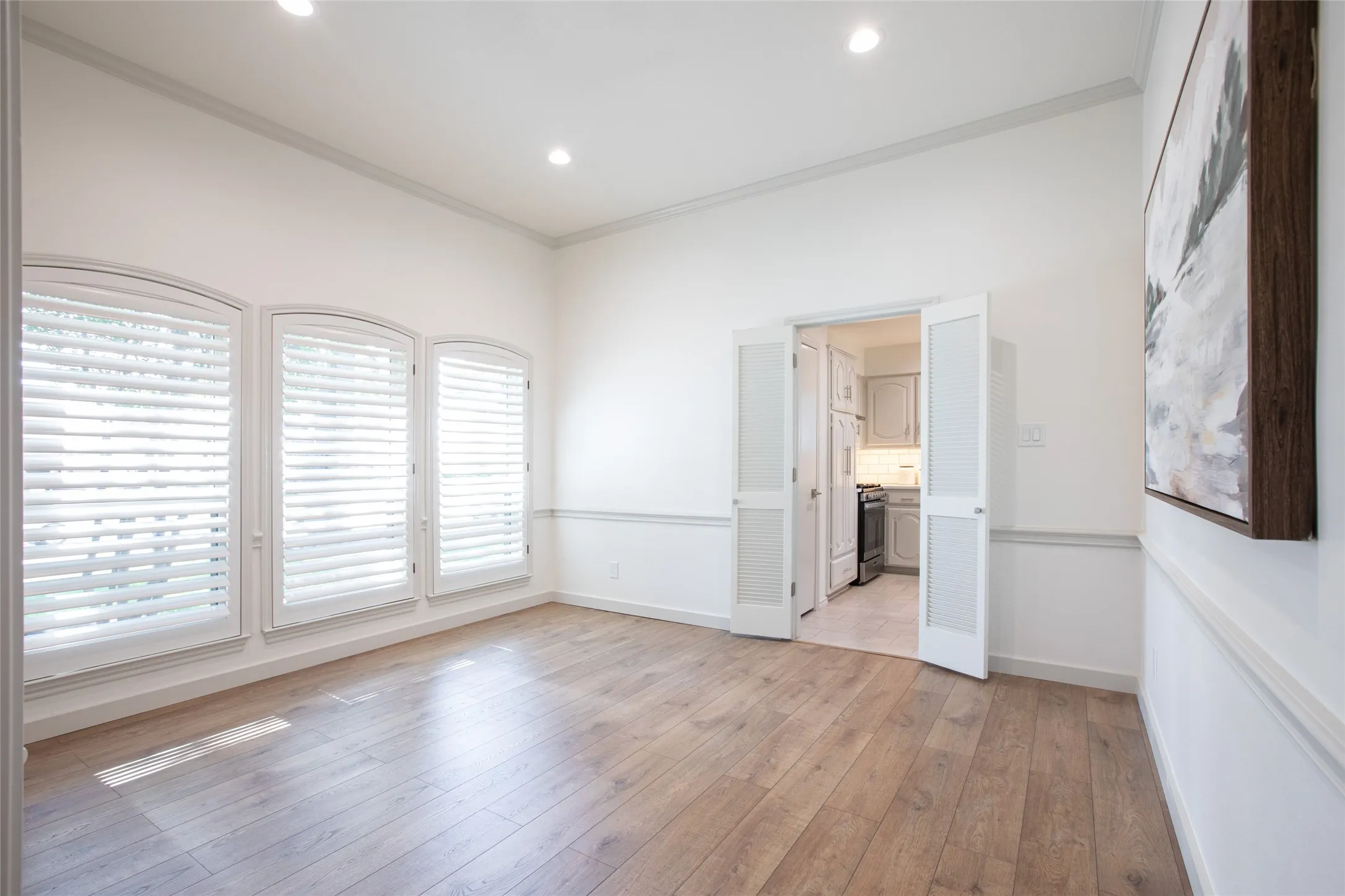Single Family Residence For Sale in Dallas County , 612 Shadowcrest Lane, Coppell, Texas 75019, 3 Bedroom, 2 Bathroom, 2 Garage spaces, 2,073 Sqft, built in 1984, mls#21317712, Real Estate Agent in Coppell, Homes For Sale in Dallas county, Homes For Sale in Coppell, Realtor in Coppell Texas, Real Estate Brokerage Independent Realty Texas, Luminita Cordes Realtor