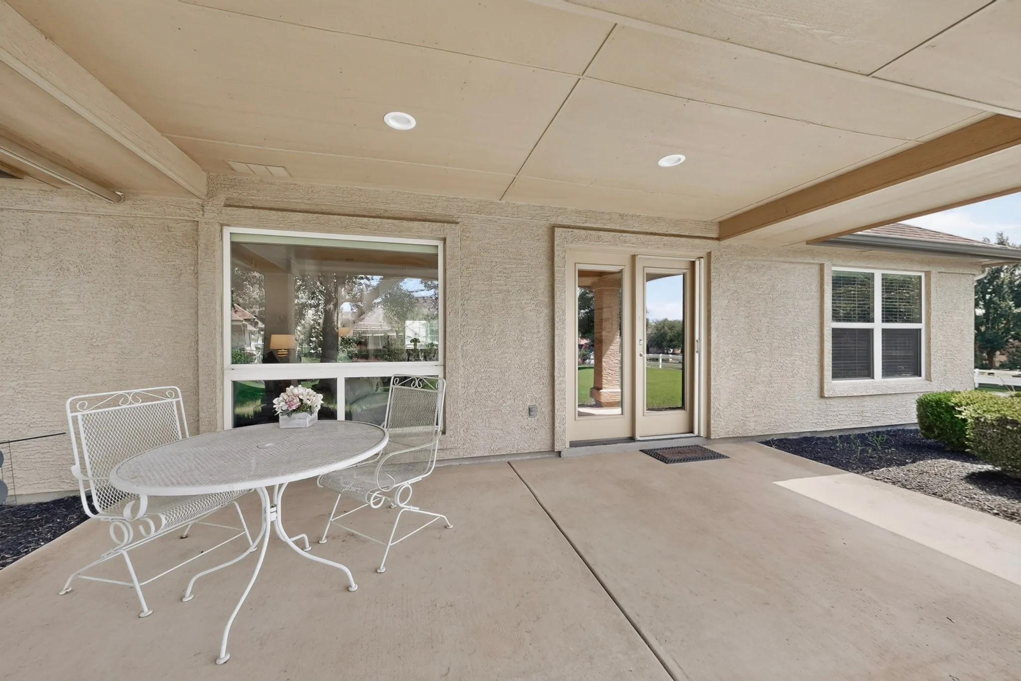 Single Family Residence For Sale in Denton County , 12001 Lockhart Court, Denton, Texas 76207, 2 Bedroom, 2 Bathroom, 2 Garage spaces, 1,844 Sqft, built in 2010, mls#21317370, Real Estate Agent in Denton, Homes For Sale in Denton county, Homes For Sale in Denton, Realtor in Denton Texas, Real Estate Brokerage Independent Realty Texas, Luminita Cordes Realtor