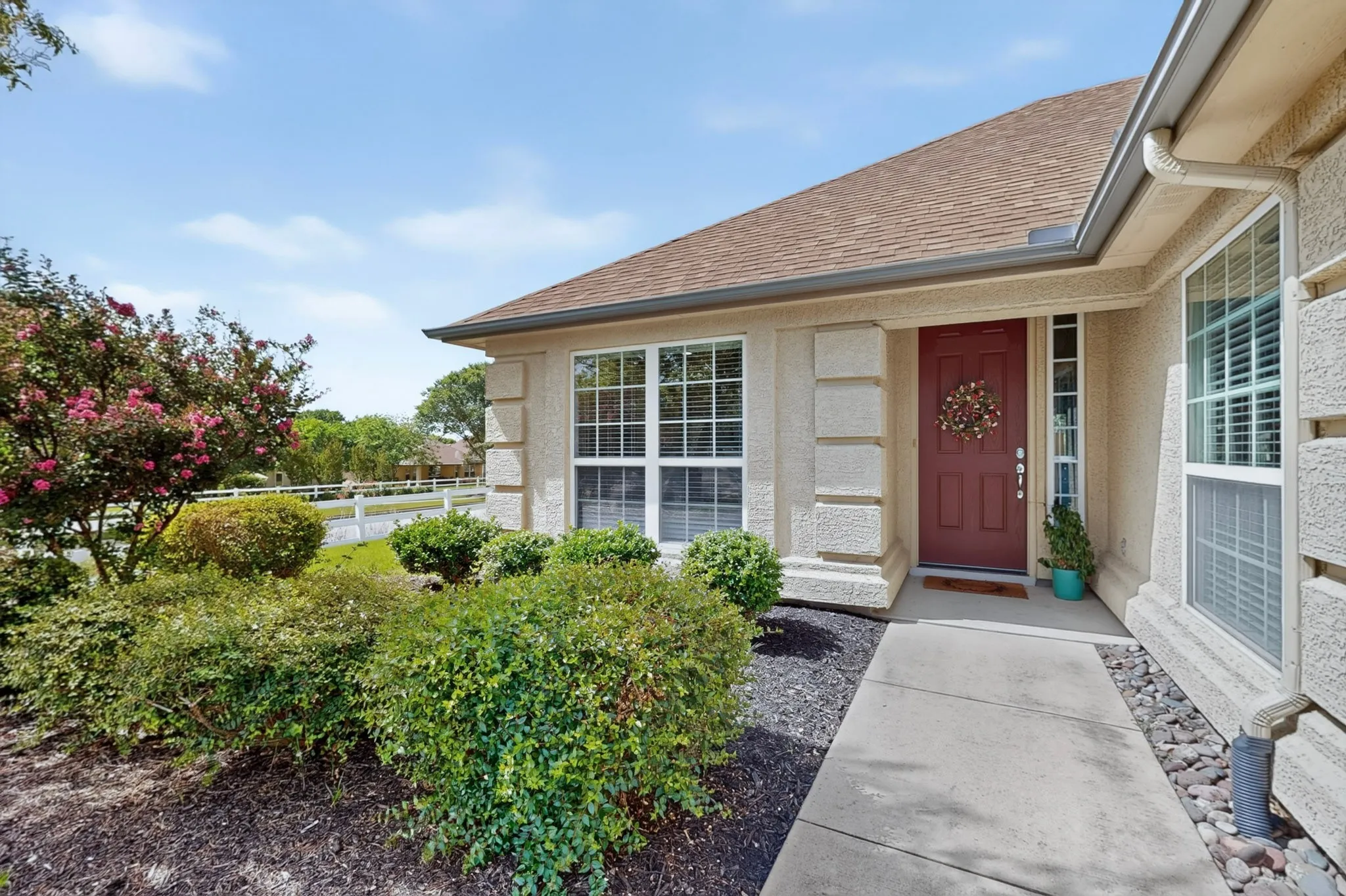 Single Family Residence For Sale in Denton County , 12001 Lockhart Court, Denton, Texas 76207, 2 Bedroom, 2 Bathroom, 2 Garage spaces, 1,844 Sqft, built in 2010, mls#21317370, Real Estate Agent in Denton, Homes For Sale in Denton county, Homes For Sale in Denton, Realtor in Denton Texas, Real Estate Brokerage Independent Realty Texas, Luminita Cordes Realtor