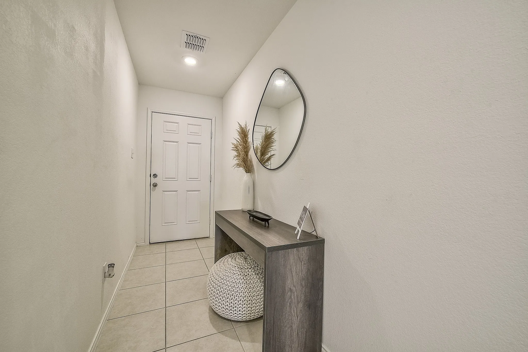 Single Family Residence For Rent in Denton County , 336 Dry Canyon Way, Fort Worth, Texas 76052, 3 Bedroom, 2 Bathroom, 2 Garage spaces, 1,268 Sqft, built in 2022, mls#21318149, Real Estate Agent in Fort Worth, Homes For Rent in Denton county, Homes For Rent in Fort Worth, Realtor in Fort Worth Texas, Real Estate Brokerage Independent Realty Texas, Luminita Cordes Realtor
