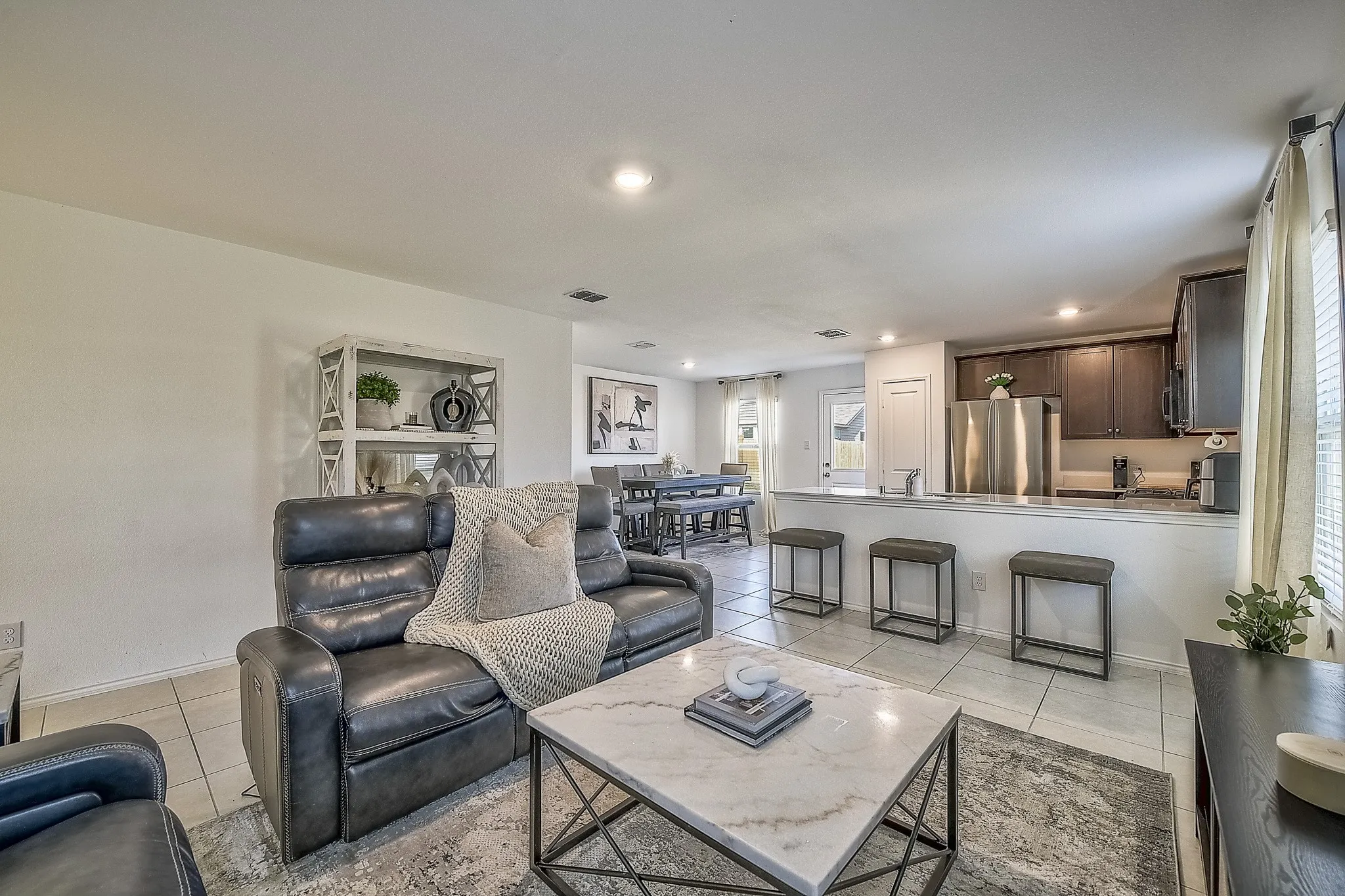 Single Family Residence For Rent in Denton County , 336 Dry Canyon Way, Fort Worth, Texas 76052, 3 Bedroom, 2 Bathroom, 2 Garage spaces, 1,268 Sqft, built in 2022, mls#21318149, Real Estate Agent in Fort Worth, Homes For Rent in Denton county, Homes For Rent in Fort Worth, Realtor in Fort Worth Texas, Real Estate Brokerage Independent Realty Texas, Luminita Cordes Realtor