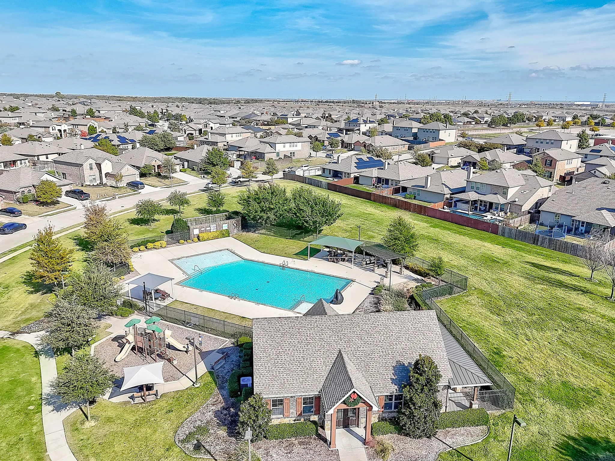Single Family Residence For Rent in Denton County , 336 Dry Canyon Way, Fort Worth, Texas 76052, 3 Bedroom, 2 Bathroom, 2 Garage spaces, 1,268 Sqft, built in 2022, mls#21318149, Real Estate Agent in Fort Worth, Homes For Rent in Denton county, Homes For Rent in Fort Worth, Realtor in Fort Worth Texas, Real Estate Brokerage Independent Realty Texas, Luminita Cordes Realtor