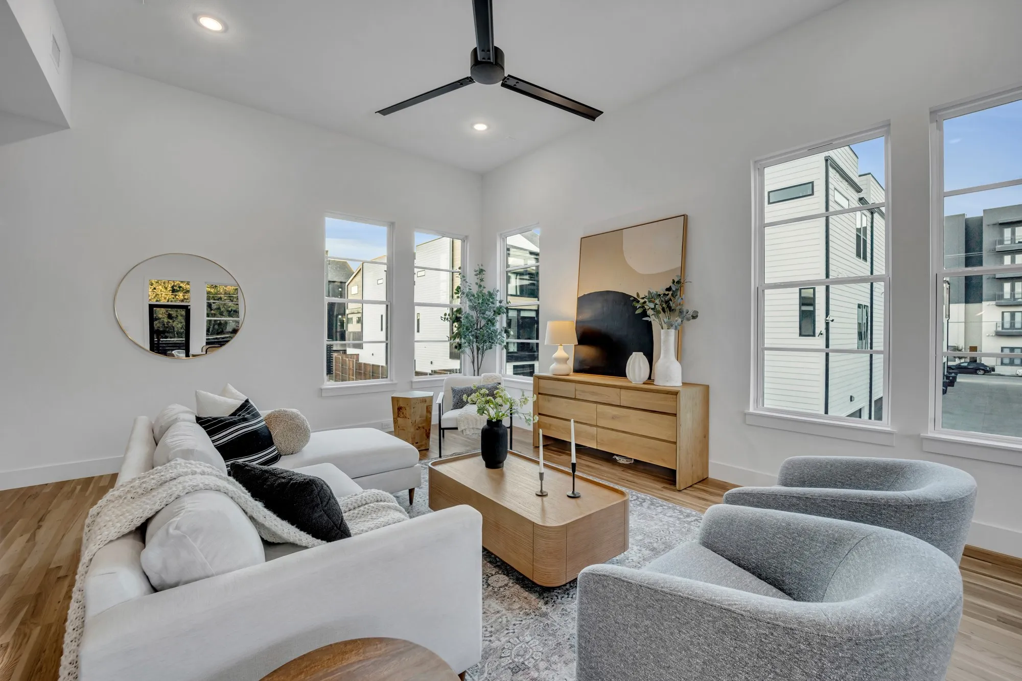 Single Family Residence For Sale in Dallas County , 1512 Villars Street, Dallas, Texas 75204, 4 Bedroom, 3 Bathroom, 2 Garage spaces, 2,952 Sqft, built in 2026, mls#21318305, Real Estate Agent in Dallas, Homes For Sale in Dallas county, Homes For Sale in Dallas, Realtor in Dallas Texas, Real Estate Brokerage Independent Realty Texas, Luminita Cordes Realtor