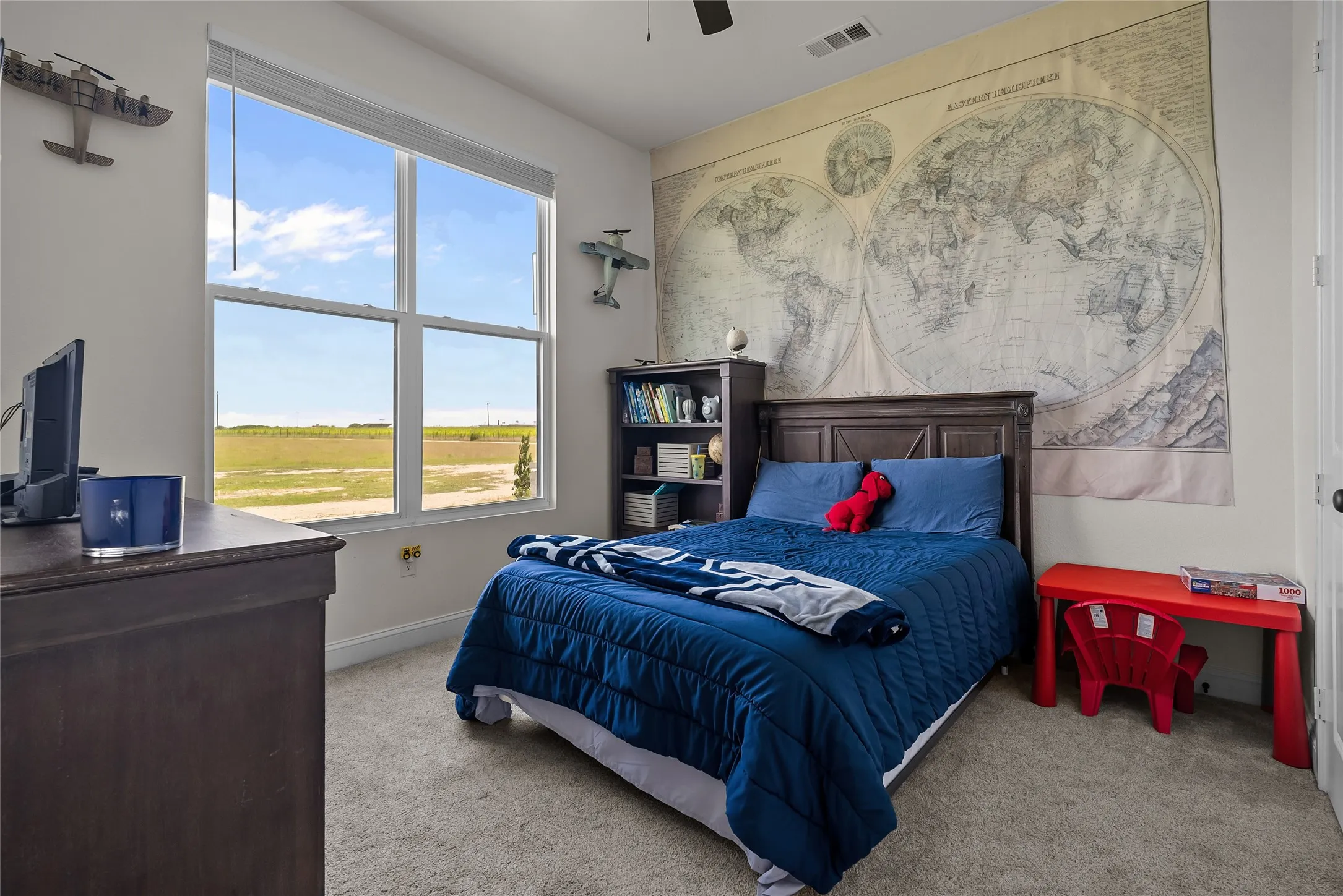 Farm For Sale in Ellis County , 850 Cooke Road, Ennis, Texas 75119, 4 Bedroom, 3 Bathroom, 2 Garage spaces, 2,785 Sqft, built in 2023, mls#21316620, Real Estate Agent in Ennis, Homes For Sale in Ellis county, Homes For Sale in Ennis, Realtor in Ennis Texas, Real Estate Brokerage Independent Realty Texas, Luminita Cordes Realtor