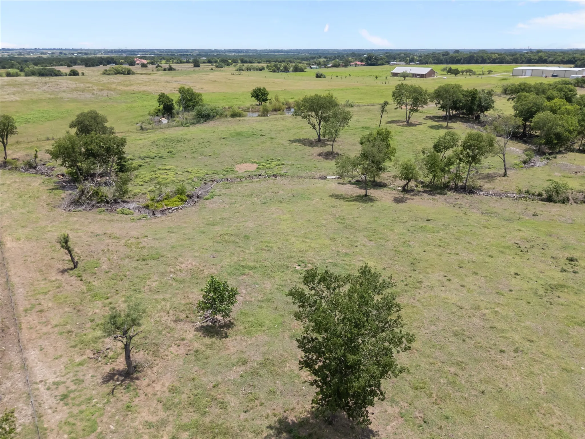 Farm For Sale in Ellis County , 850 Cooke Road, Ennis, Texas 75119, 4 Bedroom, 3 Bathroom, 2 Garage spaces, 2,785 Sqft, built in 2023, mls#21316620, Real Estate Agent in Ennis, Homes For Sale in Ellis county, Homes For Sale in Ennis, Realtor in Ennis Texas, Real Estate Brokerage Independent Realty Texas, Luminita Cordes Realtor
