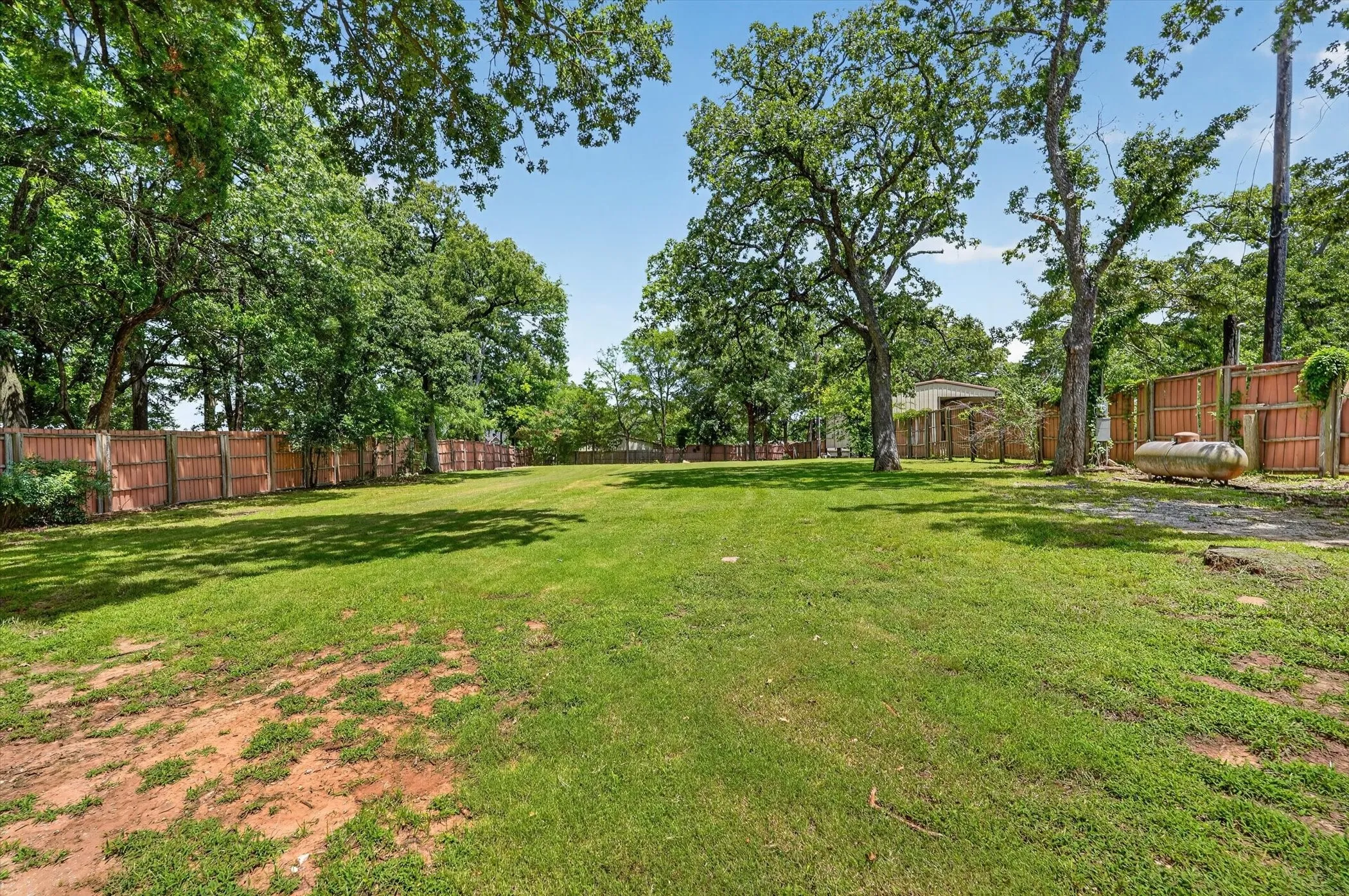 Improved Land For Sale in Grayson County , 138 Daniel Lane, Pottsboro, Texas 75076, 0, 0, Garage spaces, 0 Sqft, built in 0, mls#21318375, Real Estate Agent in Pottsboro, Homes For Sale in Grayson county, Homes For Sale in Pottsboro, Realtor in Pottsboro Texas, Real Estate Brokerage Independent Realty Texas, Luminita Cordes Realtor